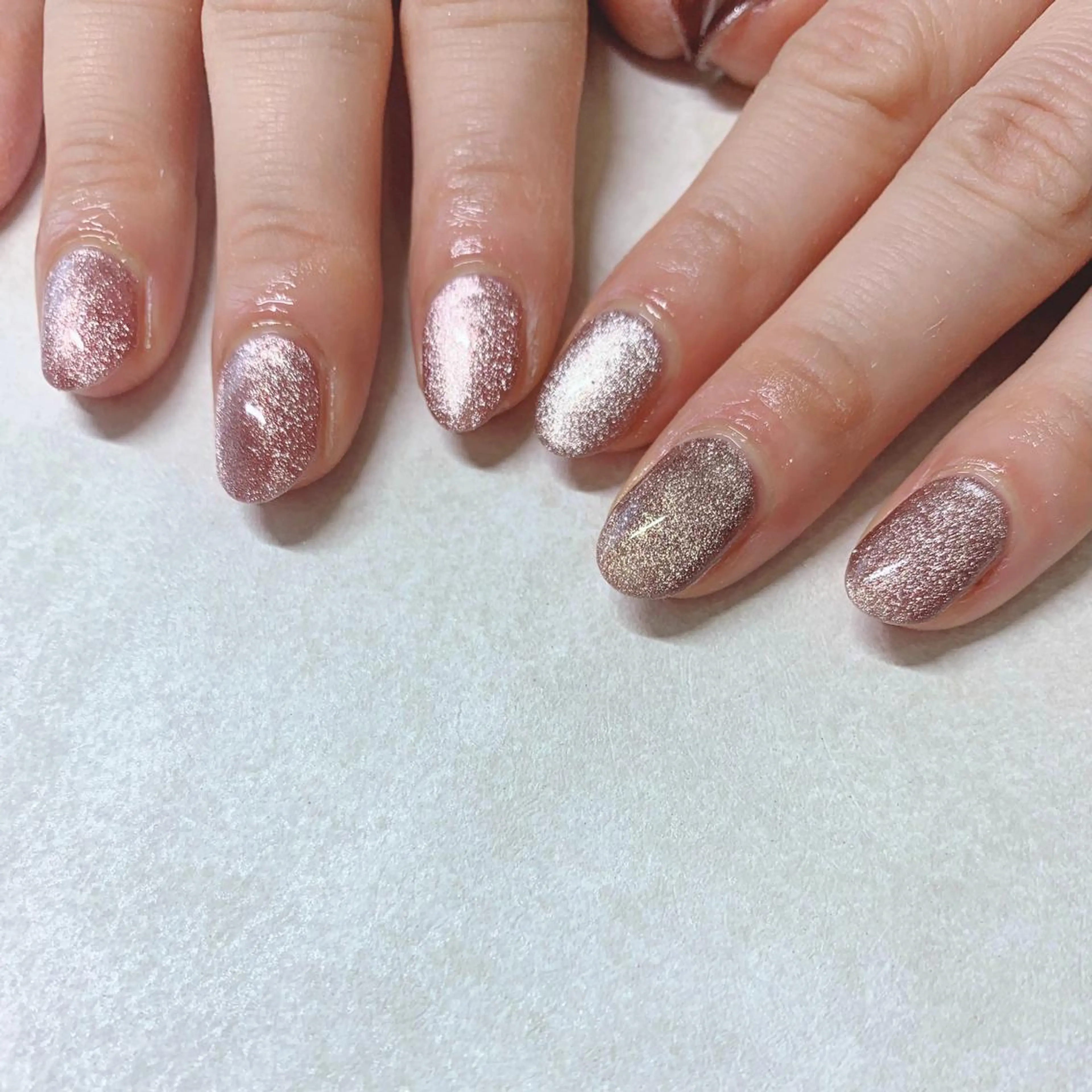 カラー ネイル マグネットネイル ハンドネイル Cozy_ ilumのネイルデザイン