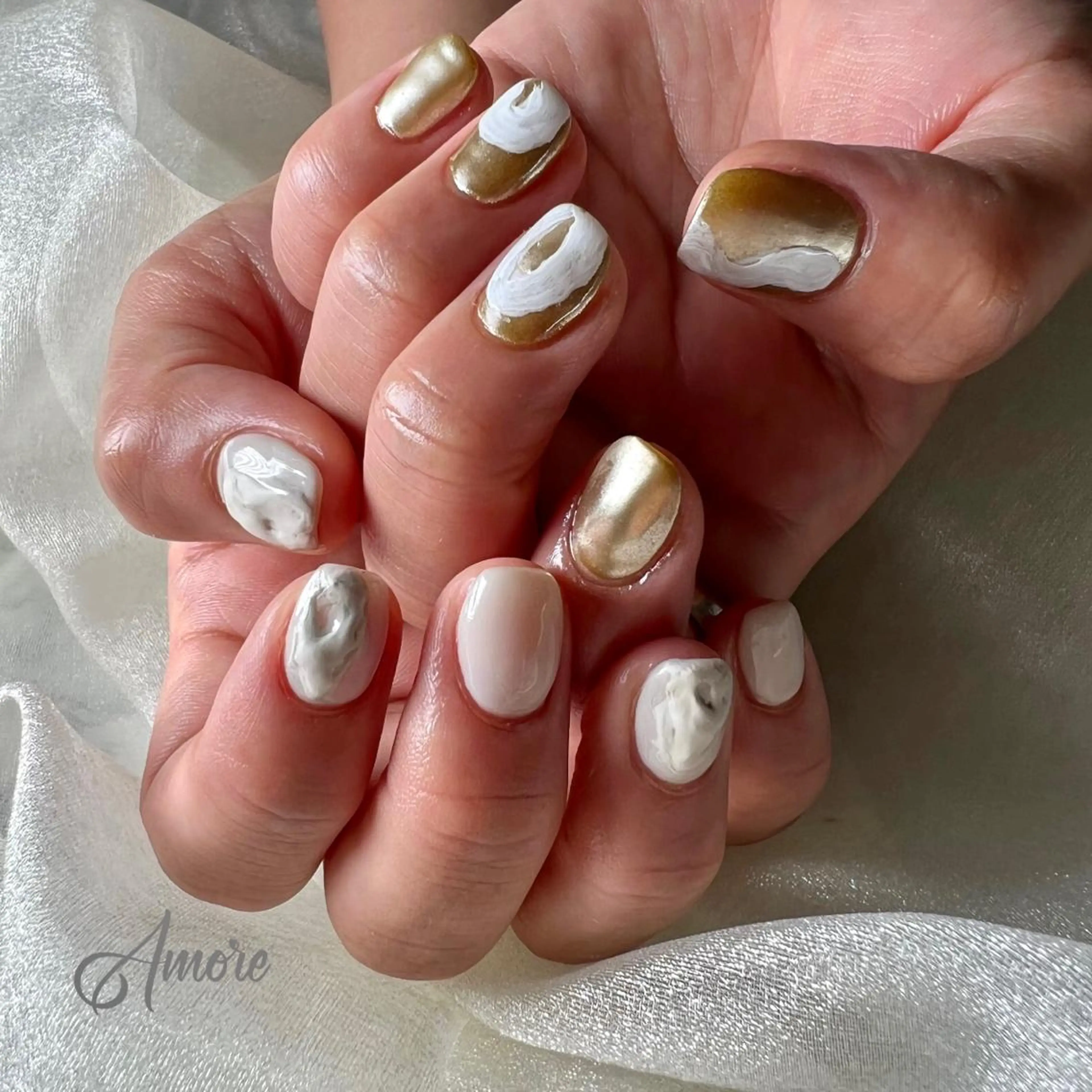 ネイル ジェルネイル 氷ネイル・うるうるネイル マグネットネイル ミラーネイル ニュアンスネイル You kyehwaのネイルデザイン