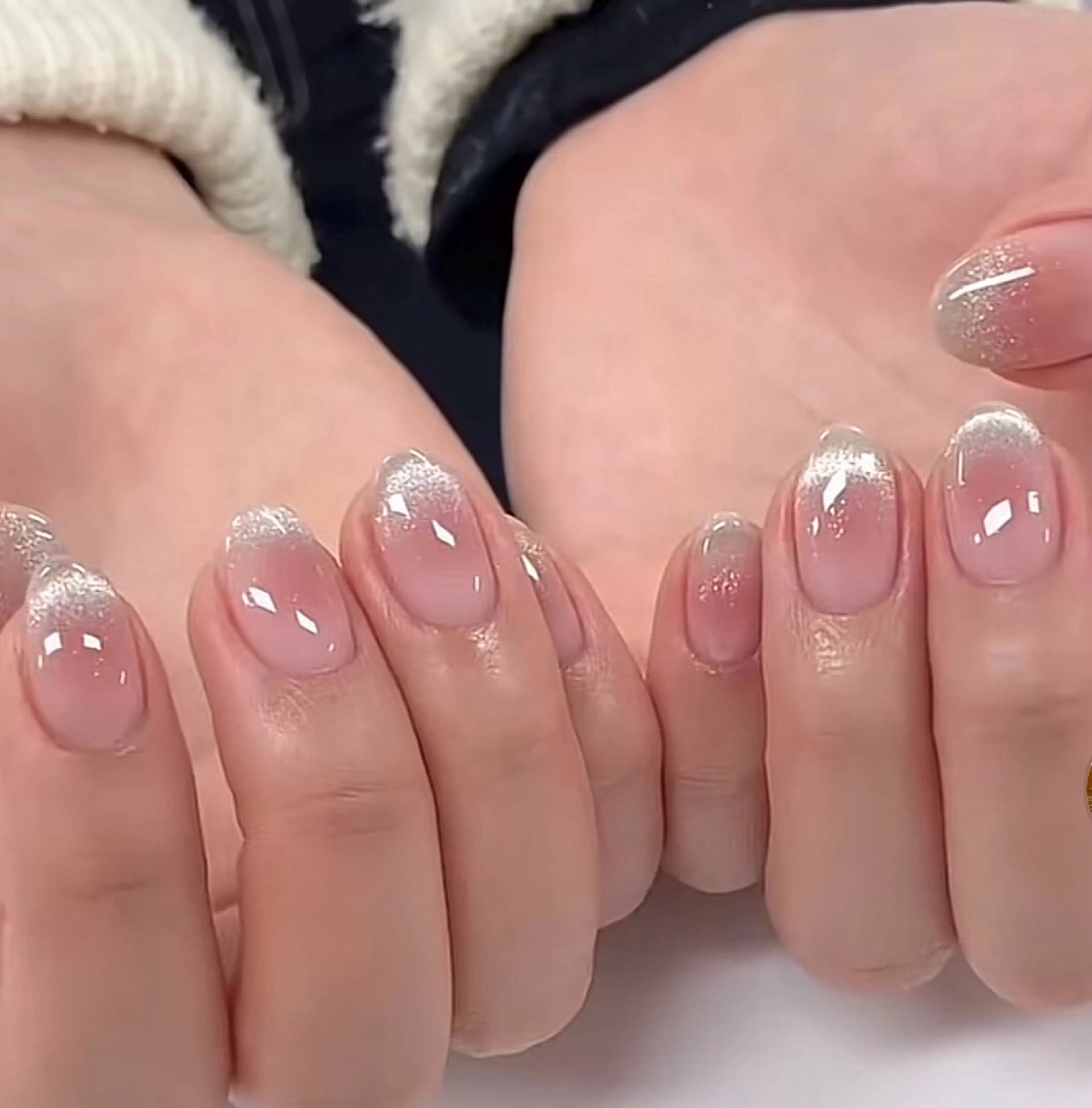 ネイル チークネイル 長さ出し フレンチネイル グラデーション キラキラネイル 中野駅から2分 MEO NAILのネイルデザイン