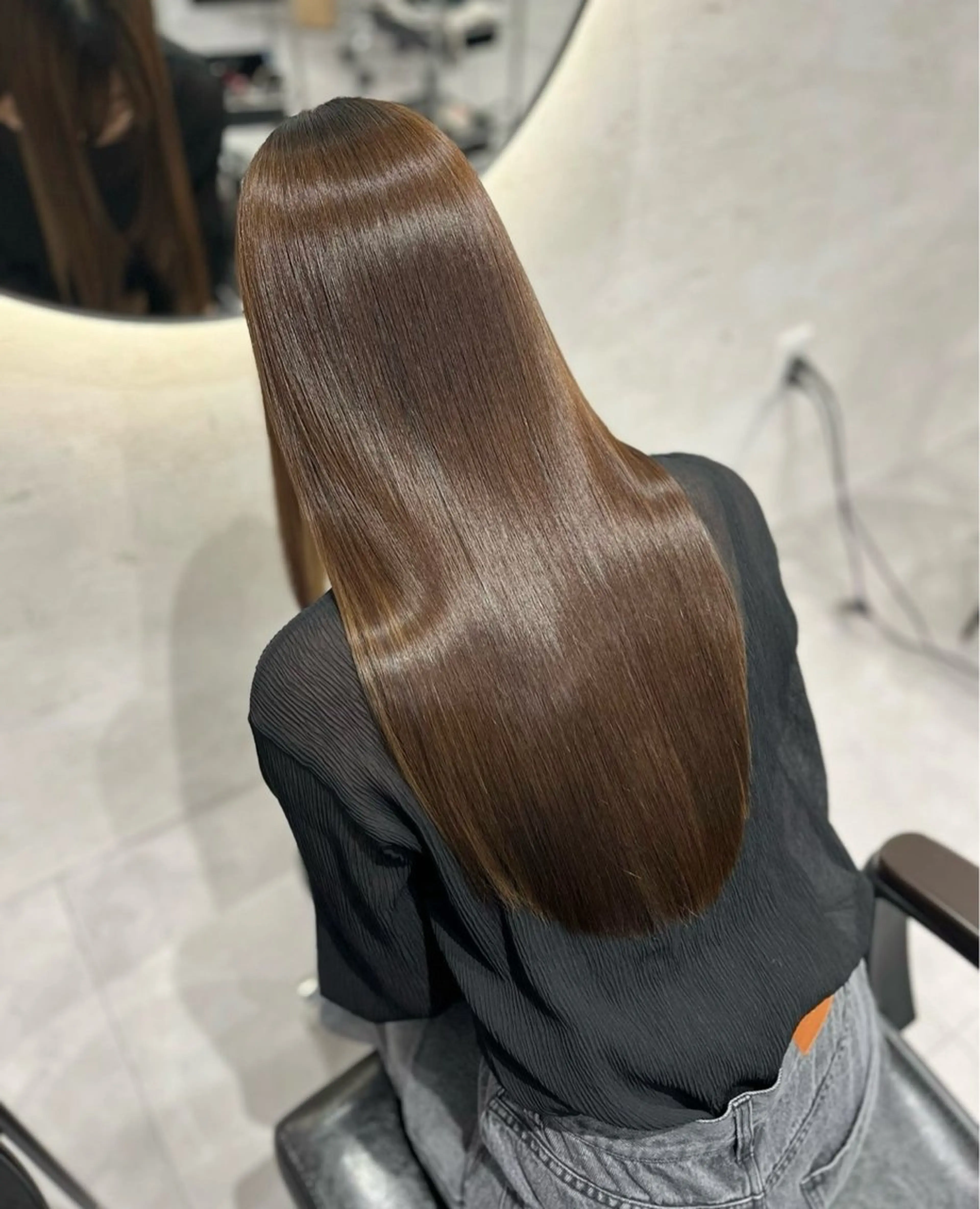 ロング ヘアカラー 松島 珠里のヘアスタイル