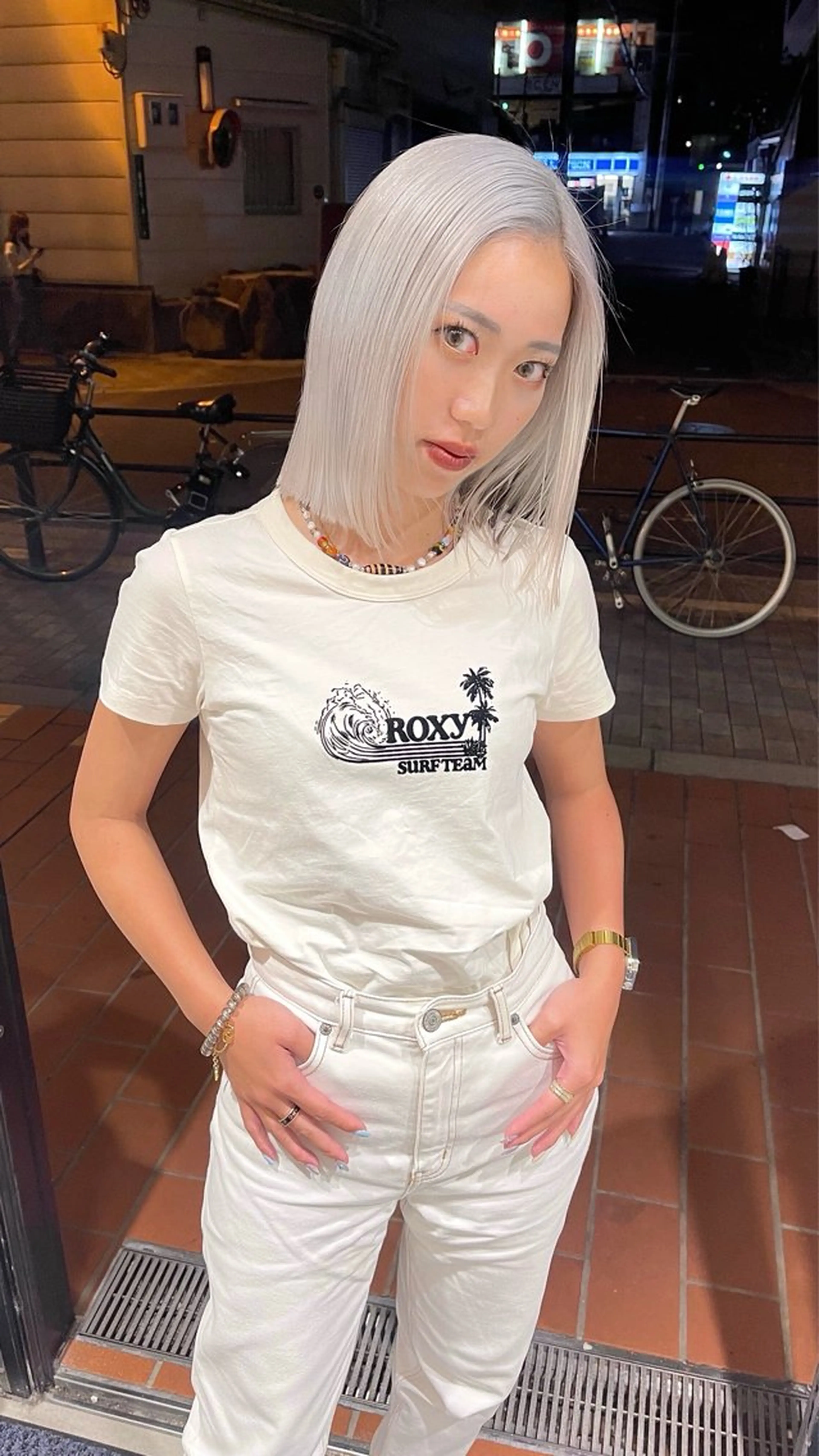 ショート ヘアカラー 福山 晴香のヘアスタイル