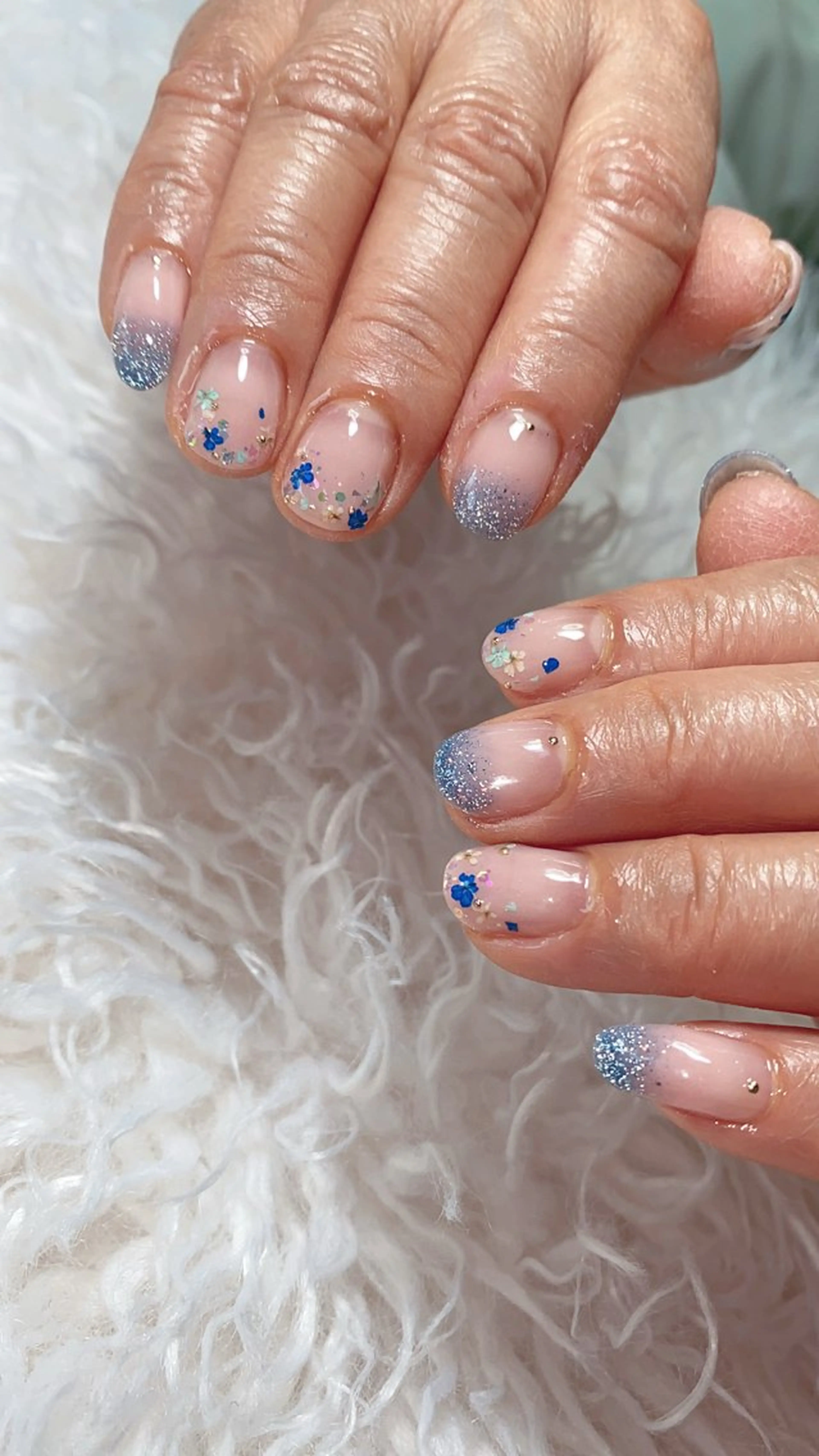 ネイル ハンドネイル n o q r m. n a c h iのネイルデザイン