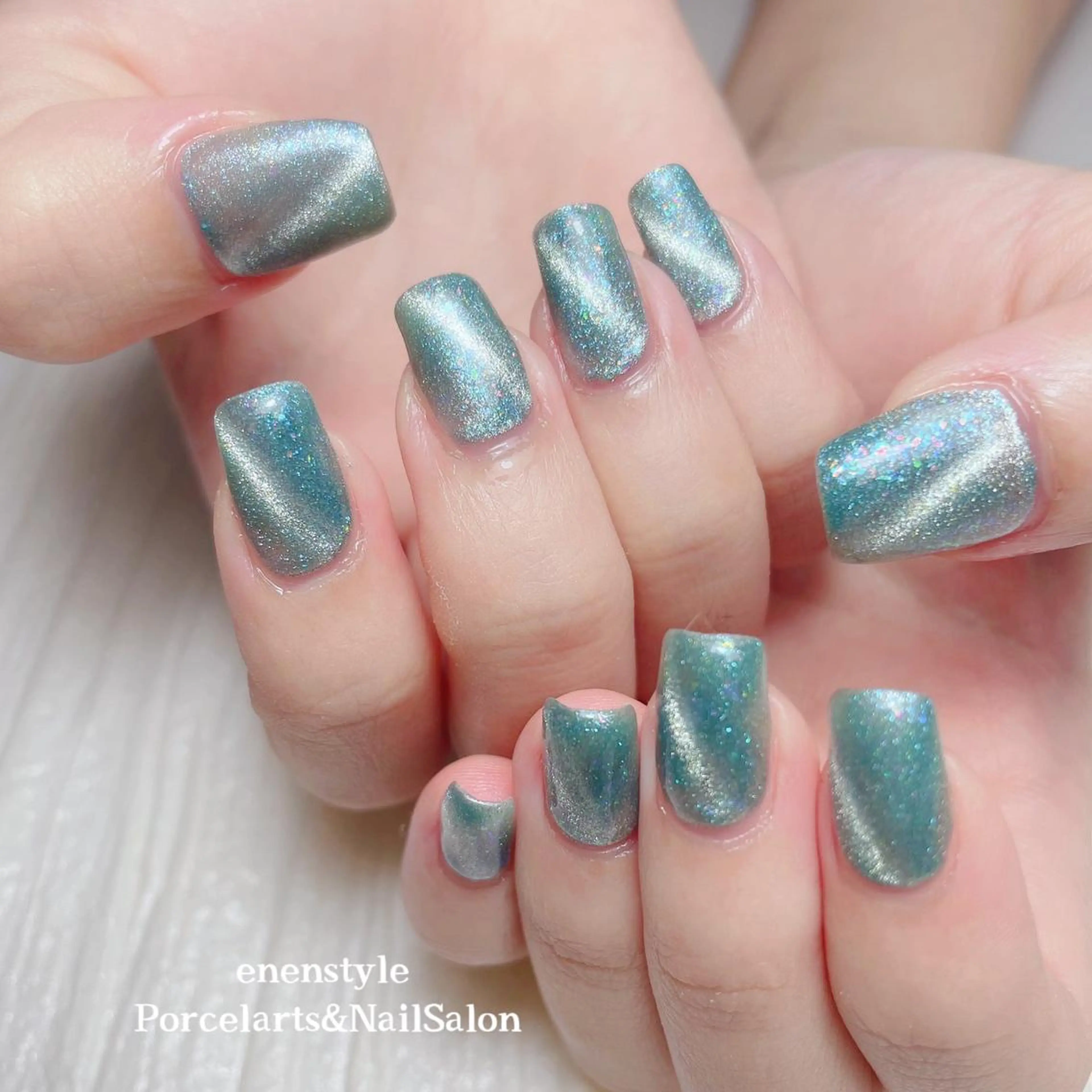 ミディアム ネイル 👑enen style👑のネイルデザイン