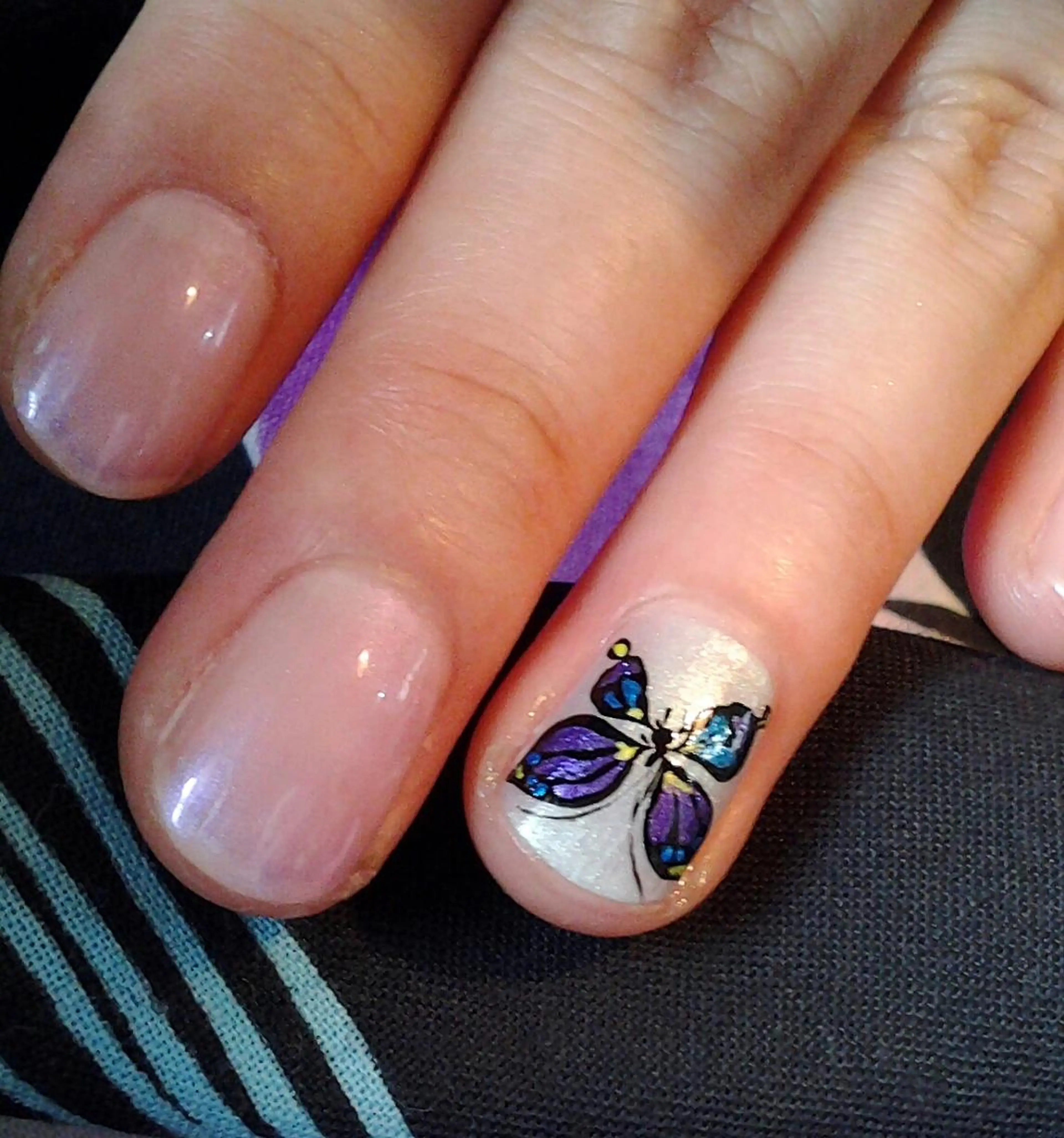 ネイル アートネイル ARTスクールサロン お・タマゴのネイルデザイン