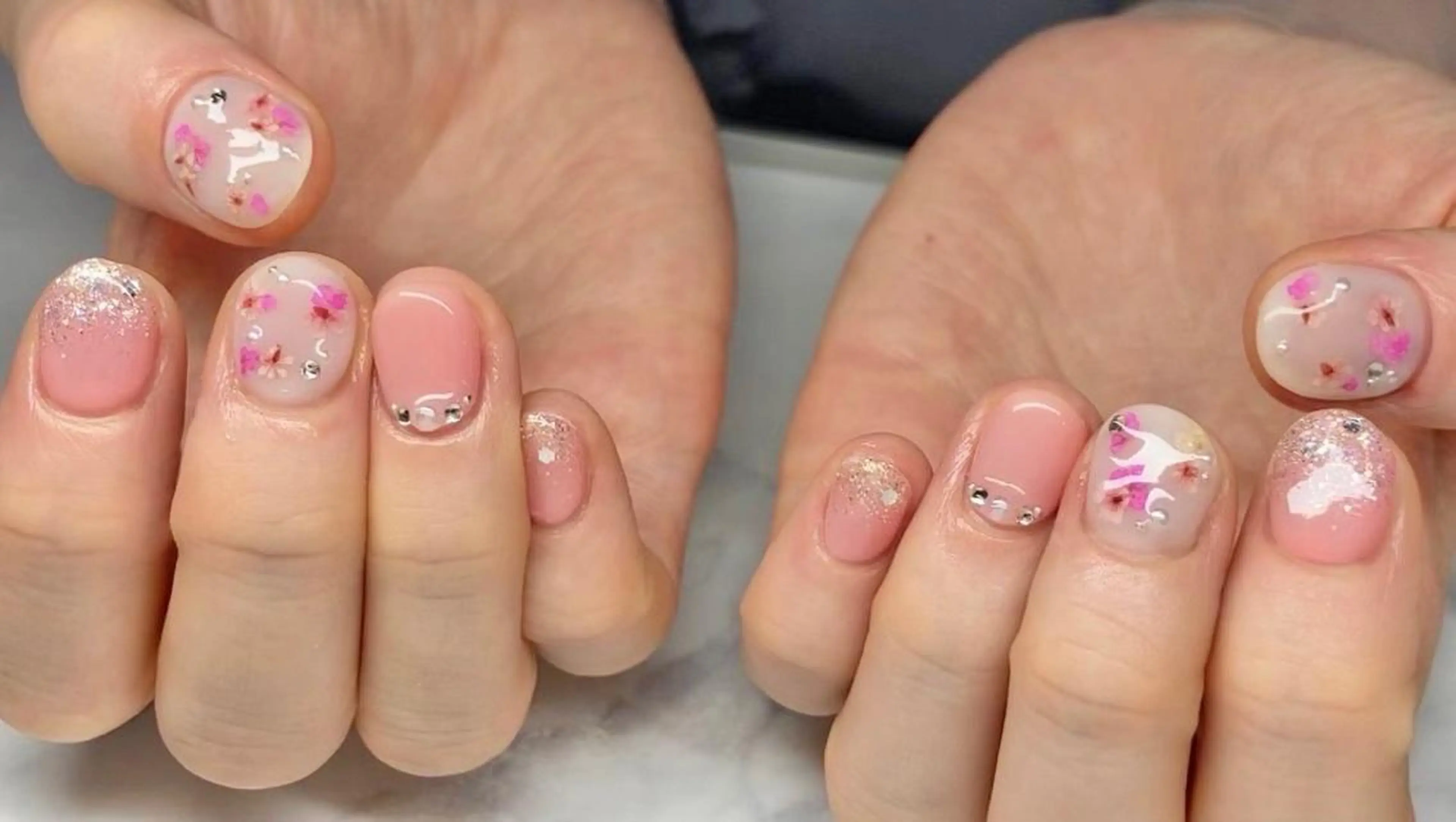 ネイル 長さ出し ジェルネイル 韓国ネイル マグネットネイル 持ち込み ハンドネイル Nail&eye Belire 新宿のネイルデザイン