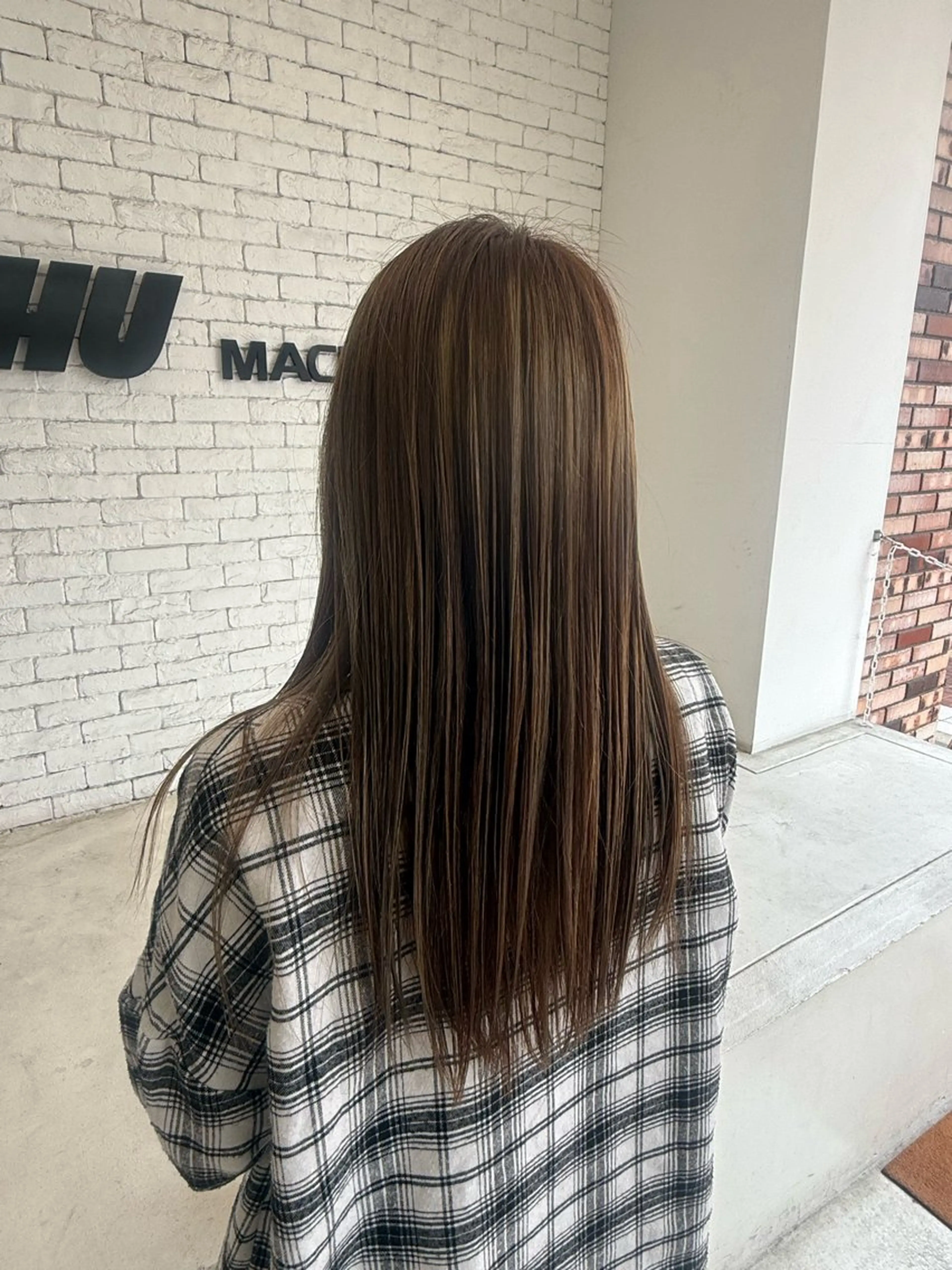 ロング カラー ハイライトカラー ハイライト いしはま ななかのヘアスタイル