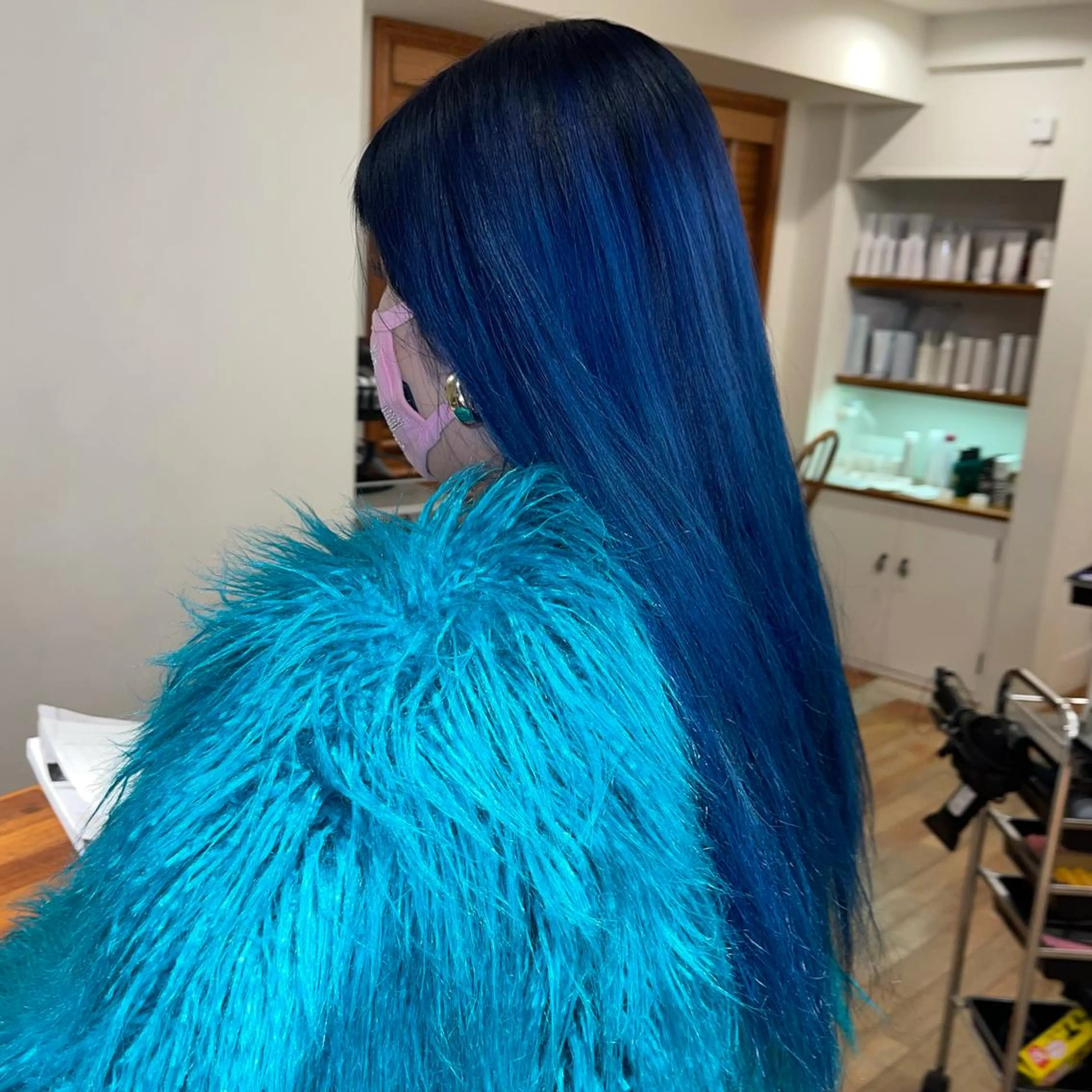 ロング カラー ブリーチ yu-ri🩷 韓国ヘアのヘアスタイル