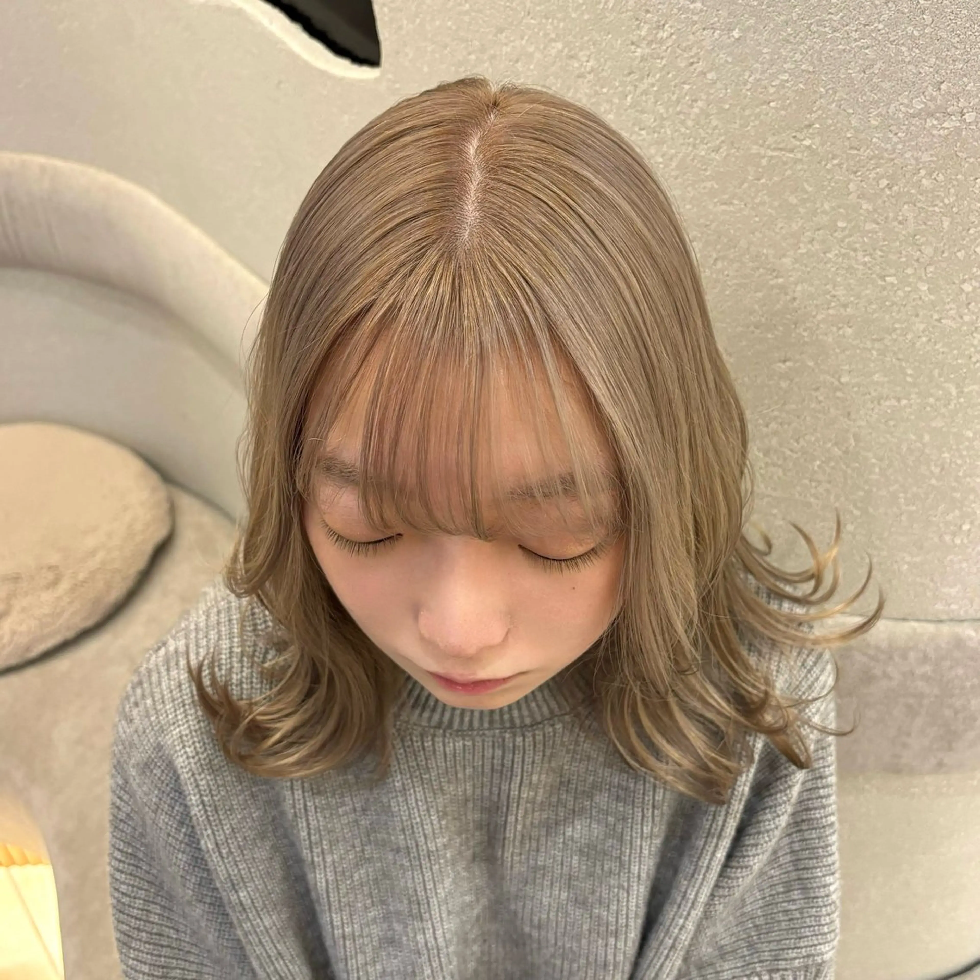 ミディアム カラー ヘアカラー 梅田美容室 山崎海波のヘアスタイル