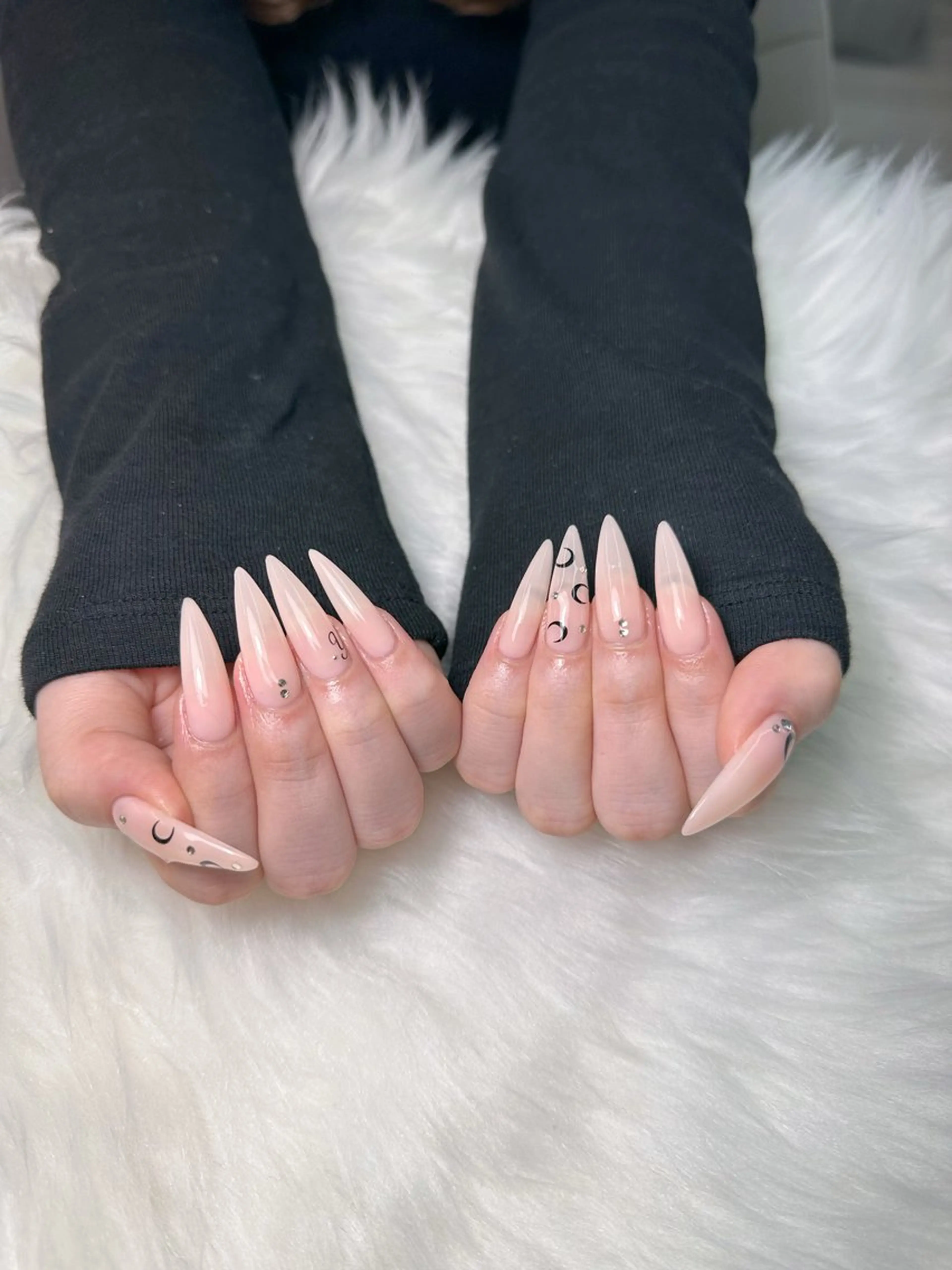 ネイル ハンドネイル Kingnail Emiのネイルデザイン