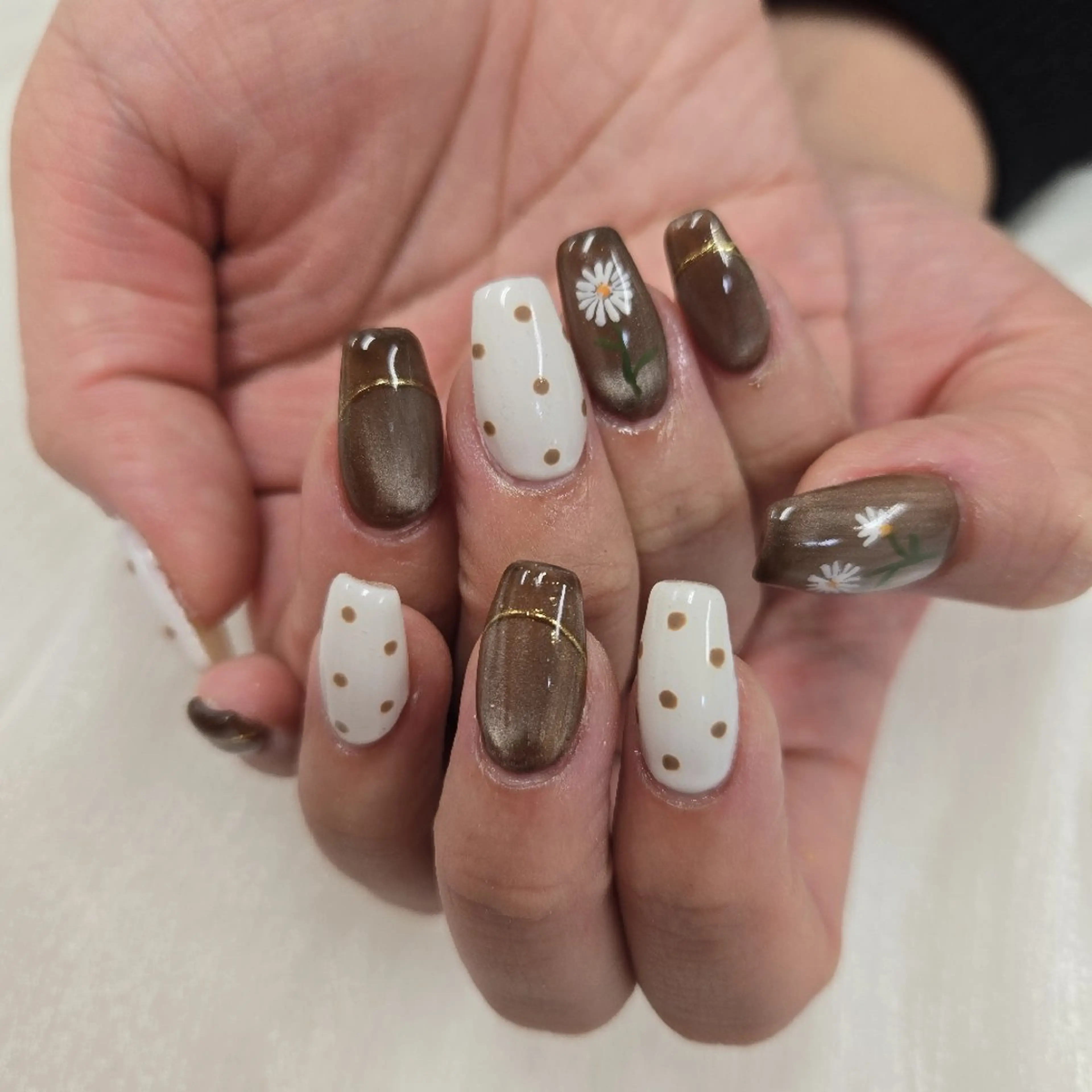 ネイル アートネイル オーロラネイル チークネイル ジェルネイル グラデーション ハンドネイル 河野ちえ (雑誌掲載サロン)のネイルデザイン