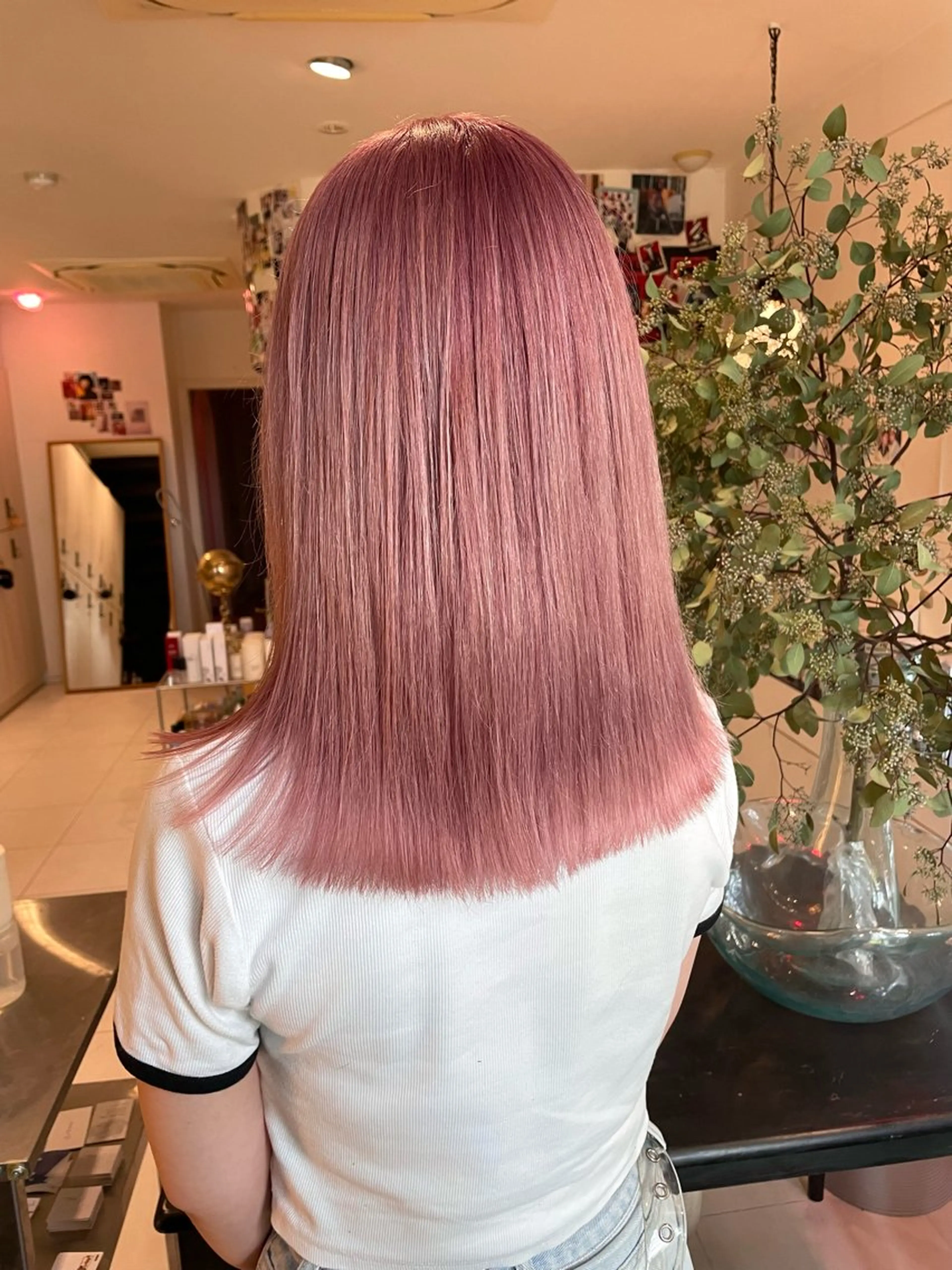 セミロング nishiura nanasaのヘアスタイル