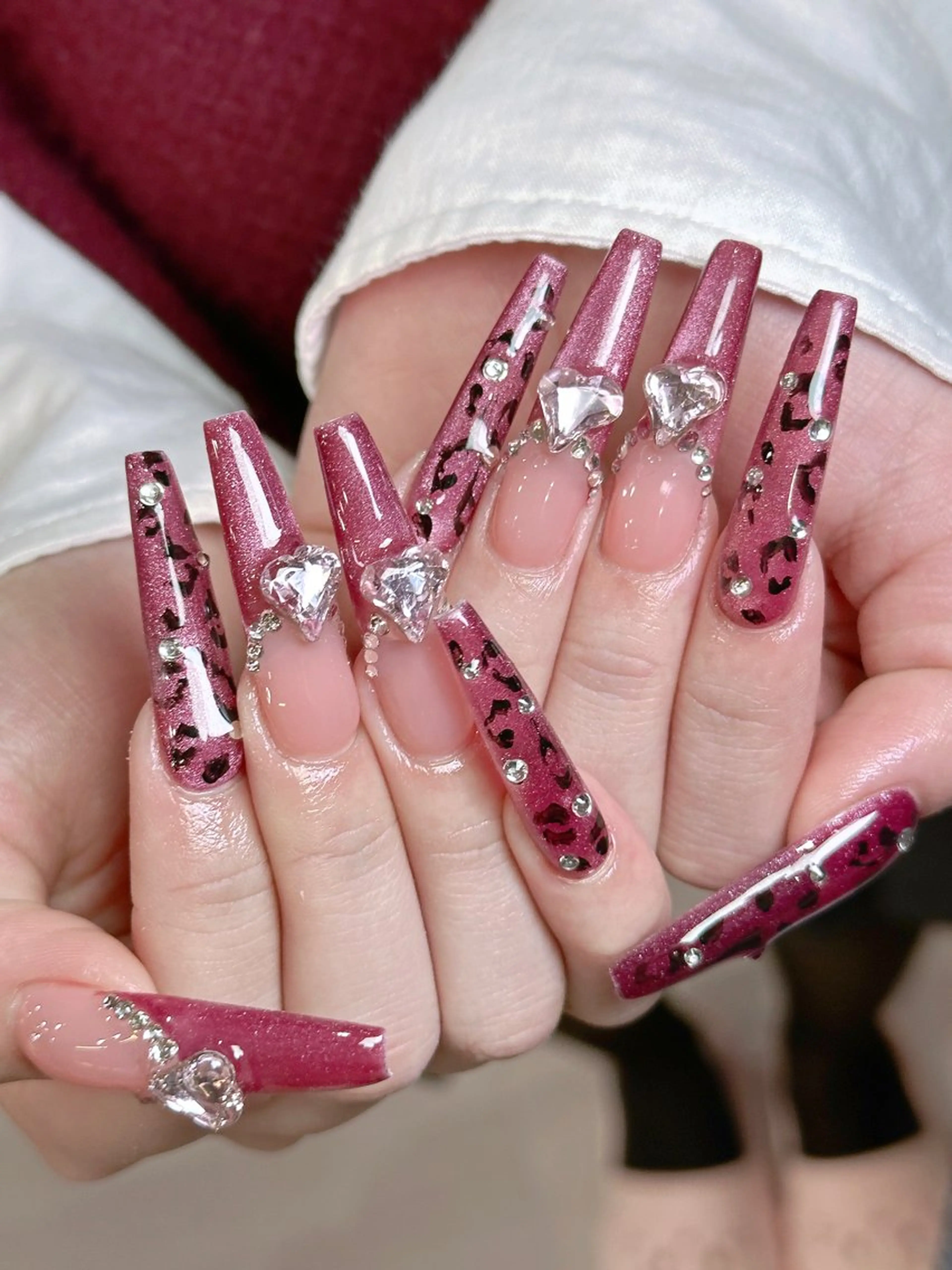 ネイル ハンドネイル Dark honey スカルプ専門原宿店のネイルデザイン