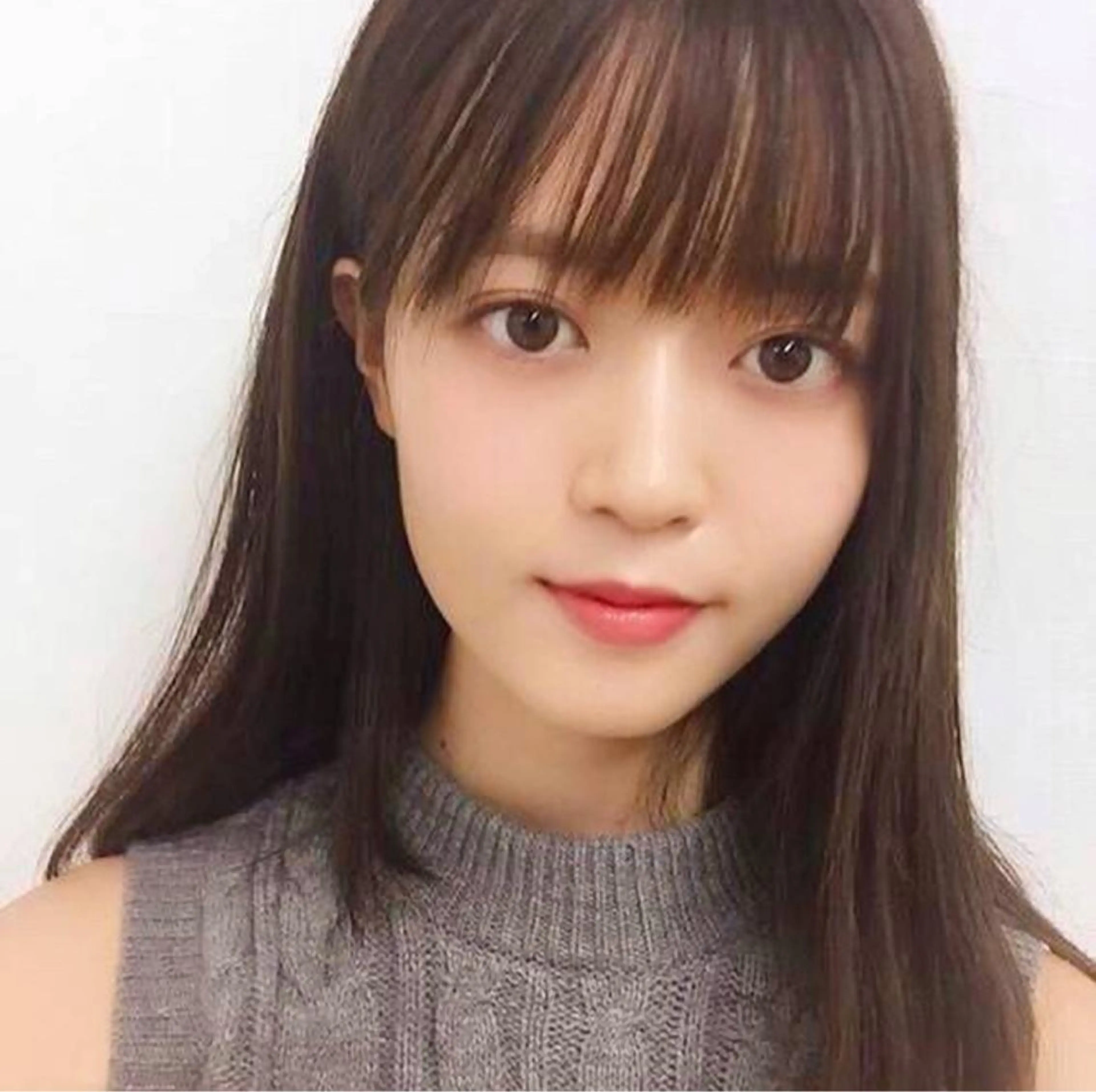 ロング カラー パーマ ヘアアレンジ カット ヘアカラー トリートメント ヘアセット レイヤー＆カラー 人気美容師倉崎涼のヘアスタイル