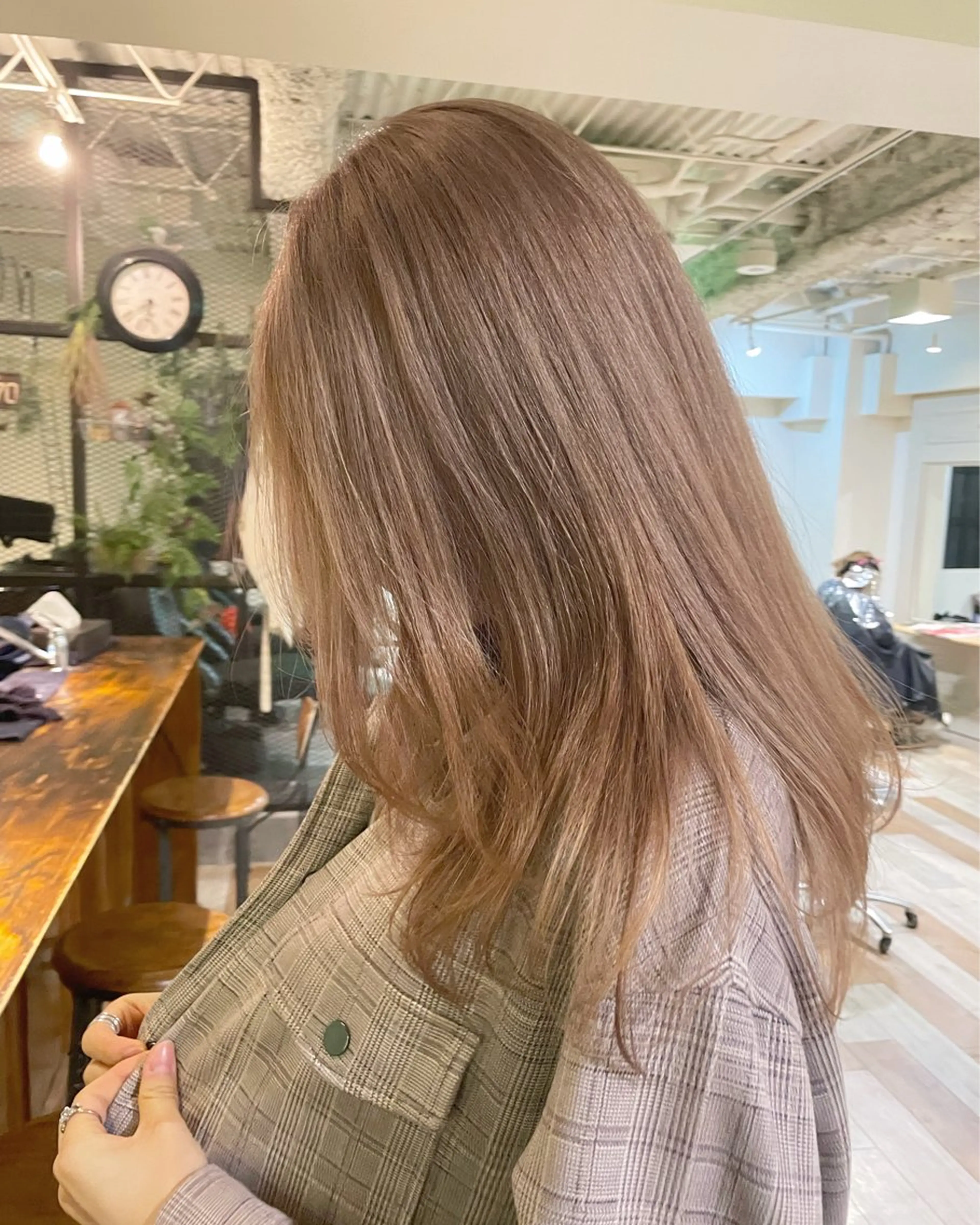 ロング カラー ベージュカラー ダブルカラー カット ヘアカラー 🌈デザインヘア職人 Kaede🌈のヘアスタイル