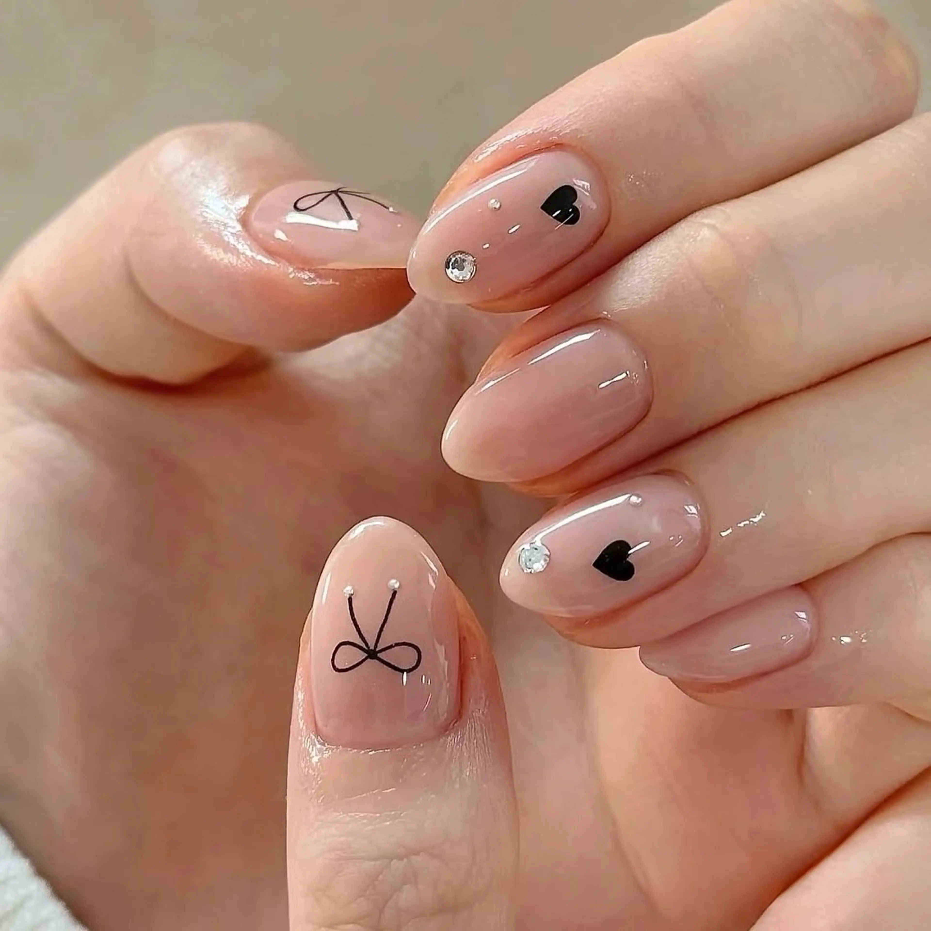 ネイル Mi miaのマツエク・マツパデザイン