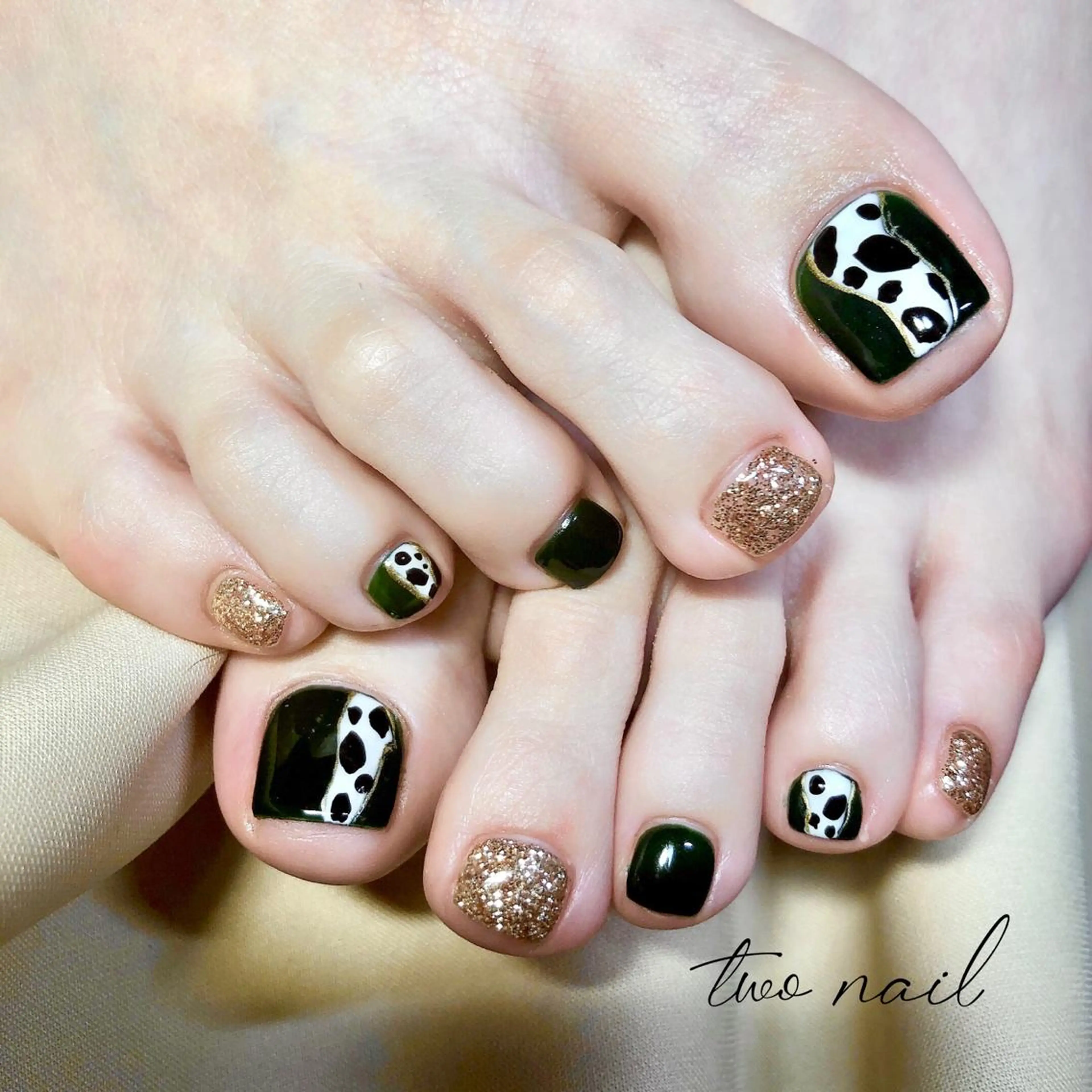 ネイル アートネイル フットネイル ハート ニュアンスネイル ホワイト フットネイル two nailのネイルデザイン