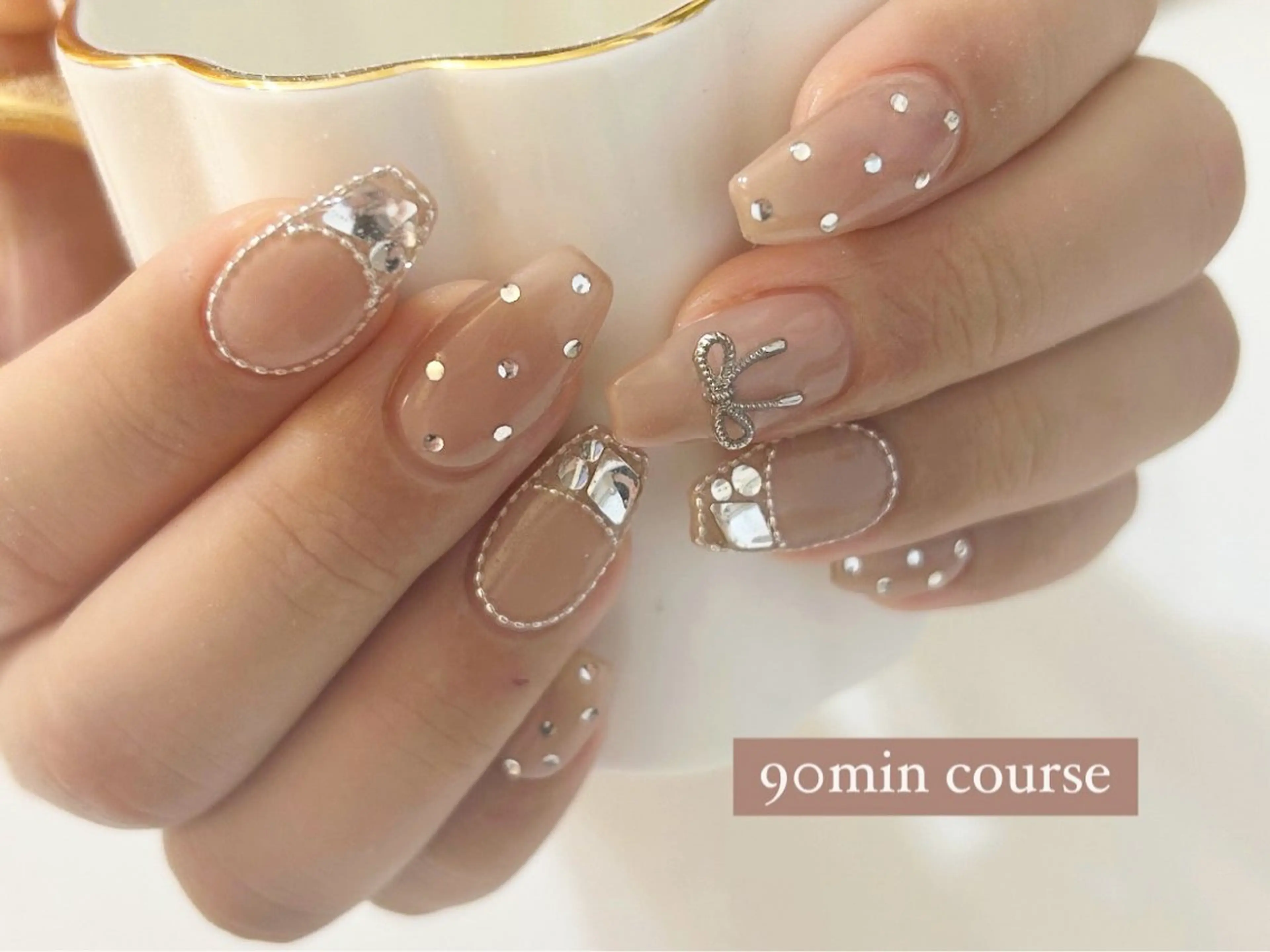 ネイル ハンドネイル ViViA momokaのネイルデザイン