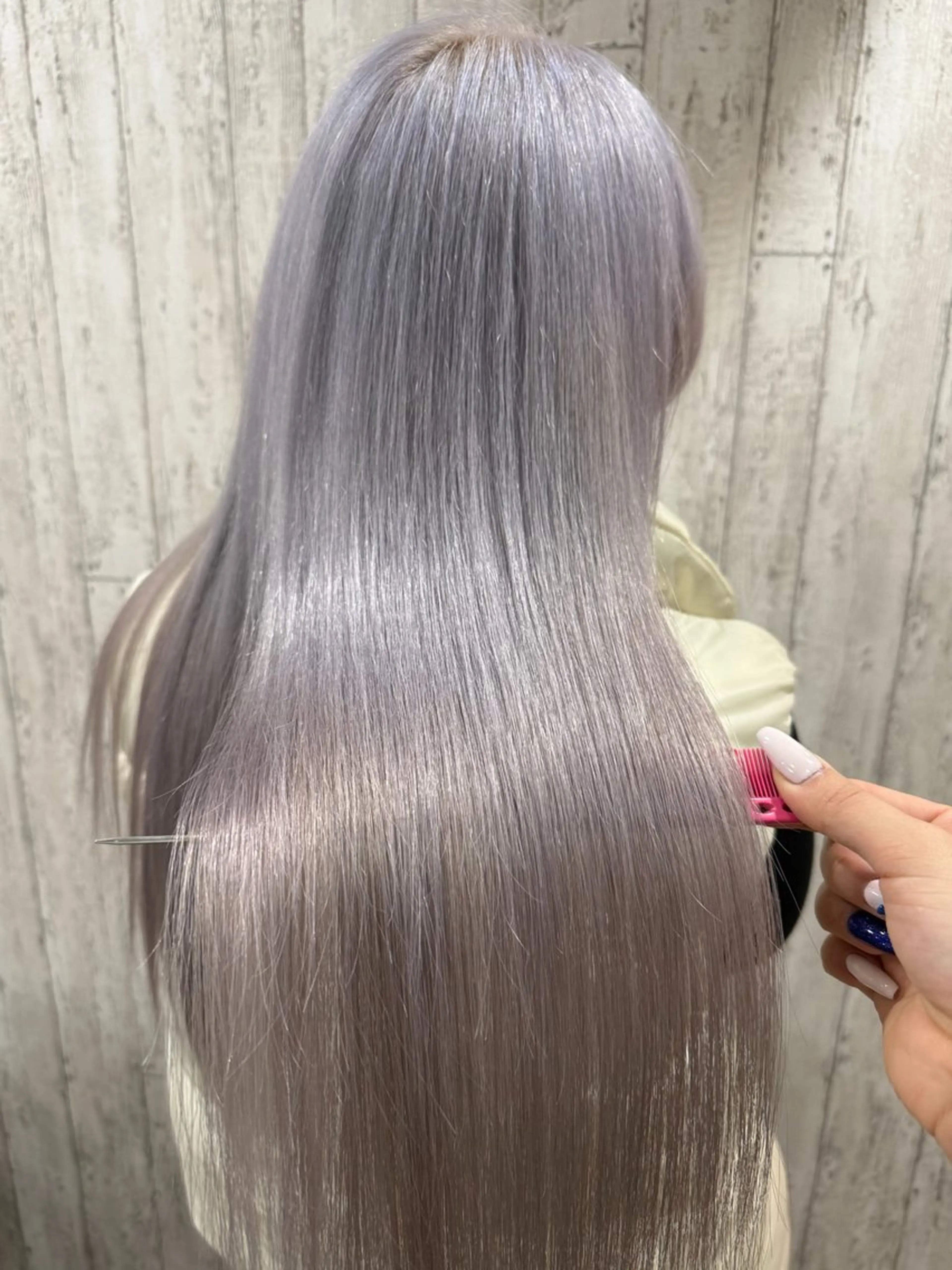 ロング カラー 艶髪ハイトーン特化 / moe 🦋のヘアスタイル