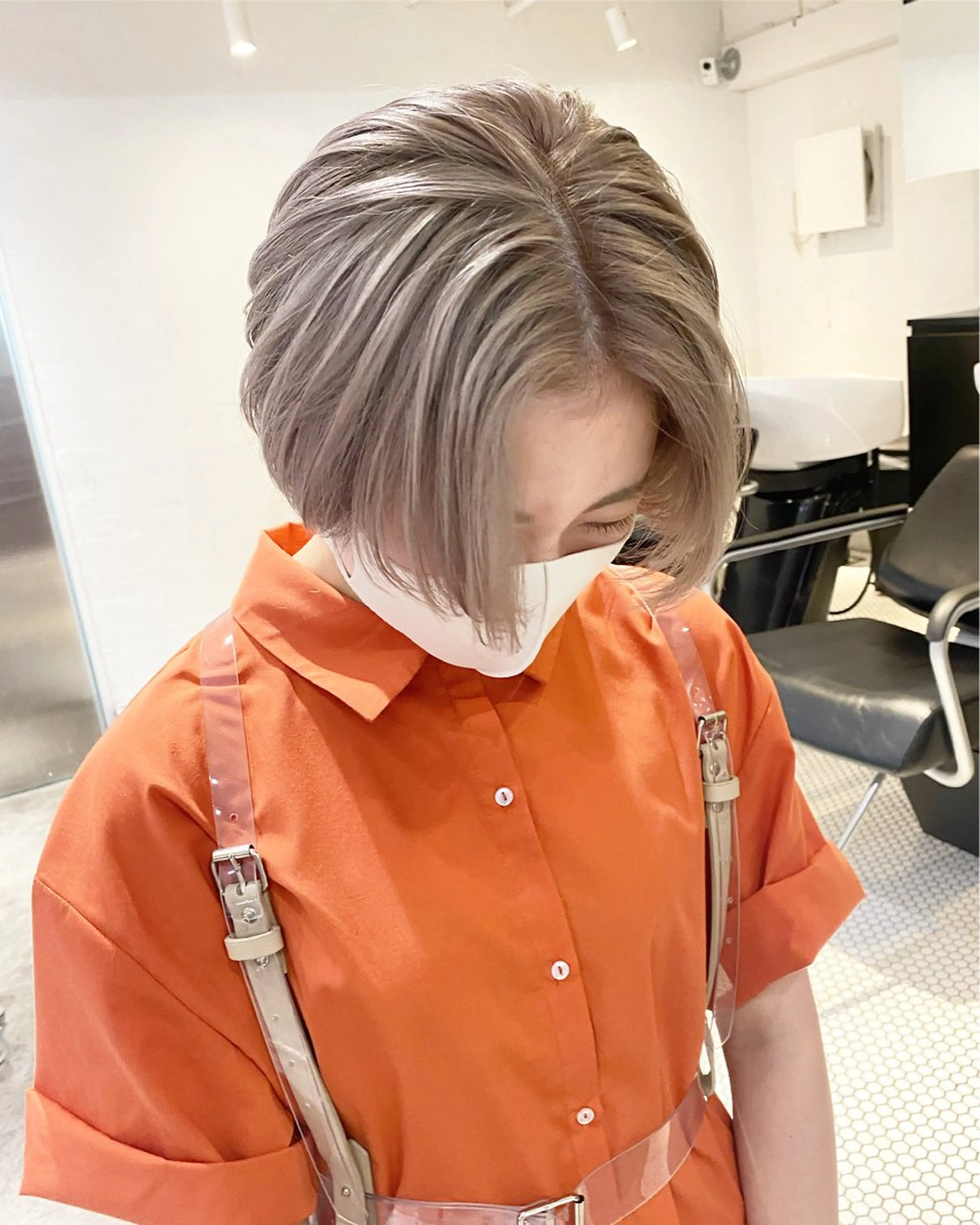 ショート ラベンダーカラー＆ ミルクティー太田のヘアスタイル