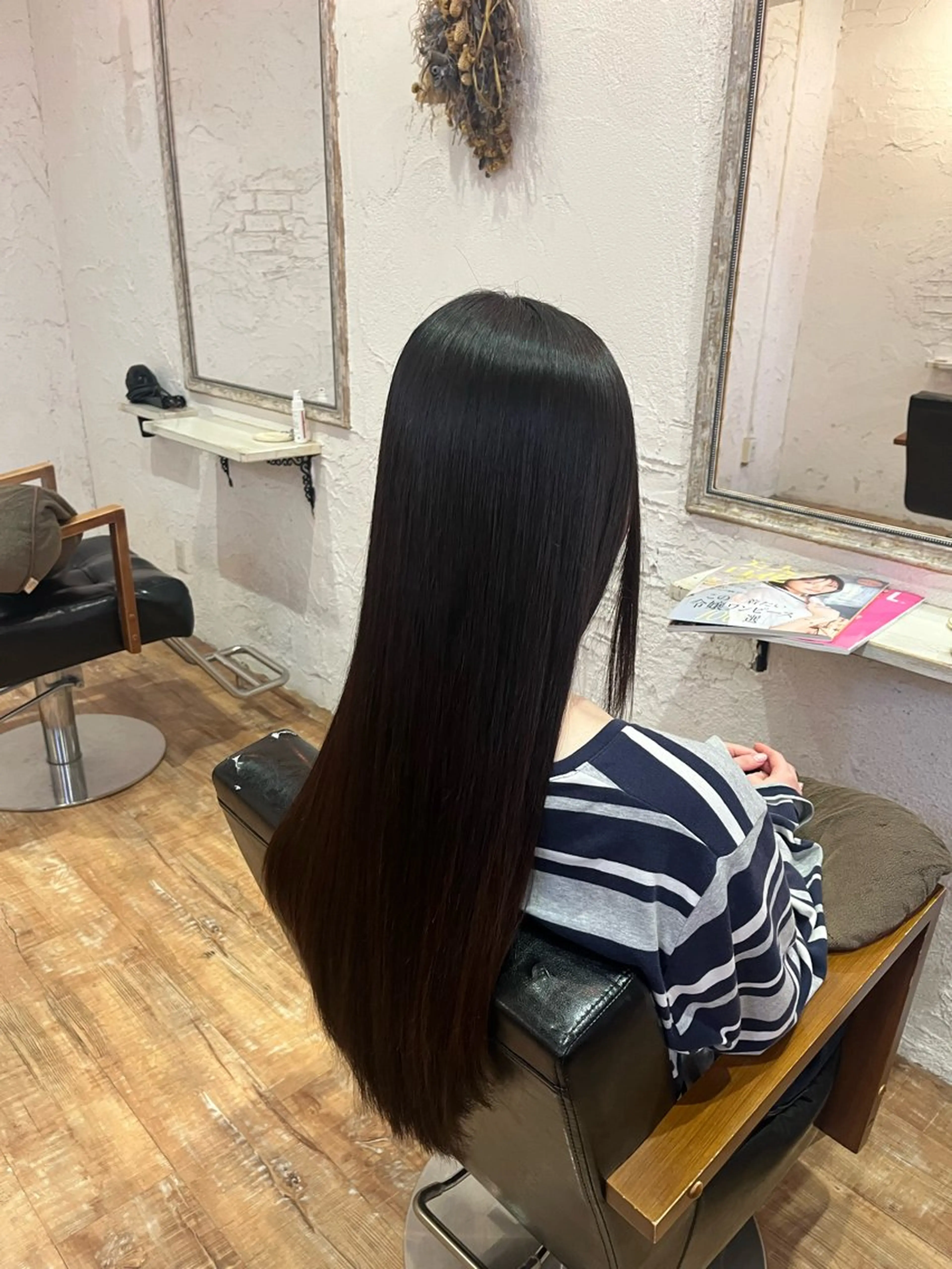 ロング 石澤 萌茄のヘアスタイル