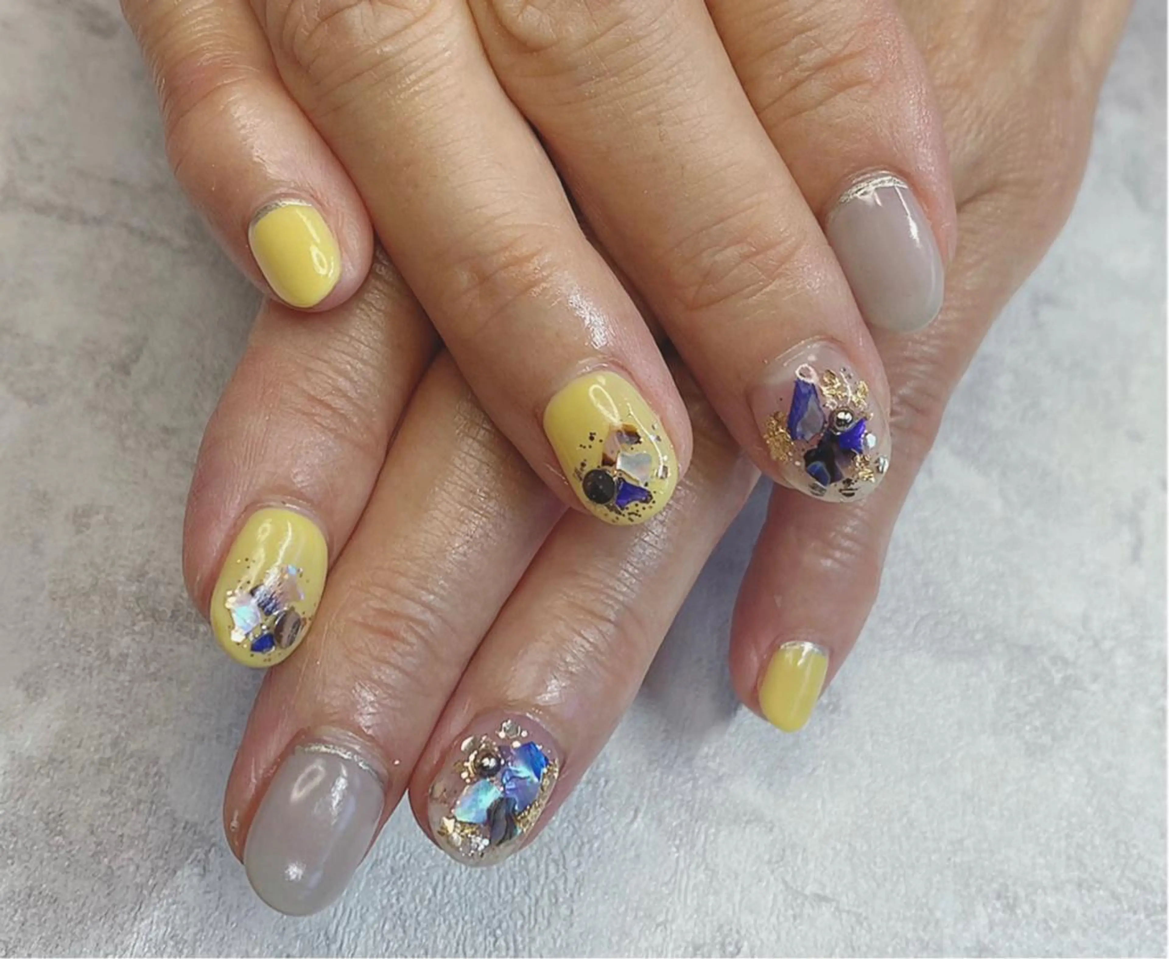 ネイル 𝑺 𝒏𝒂𝒊𝒍✳︎のネイルデザイン