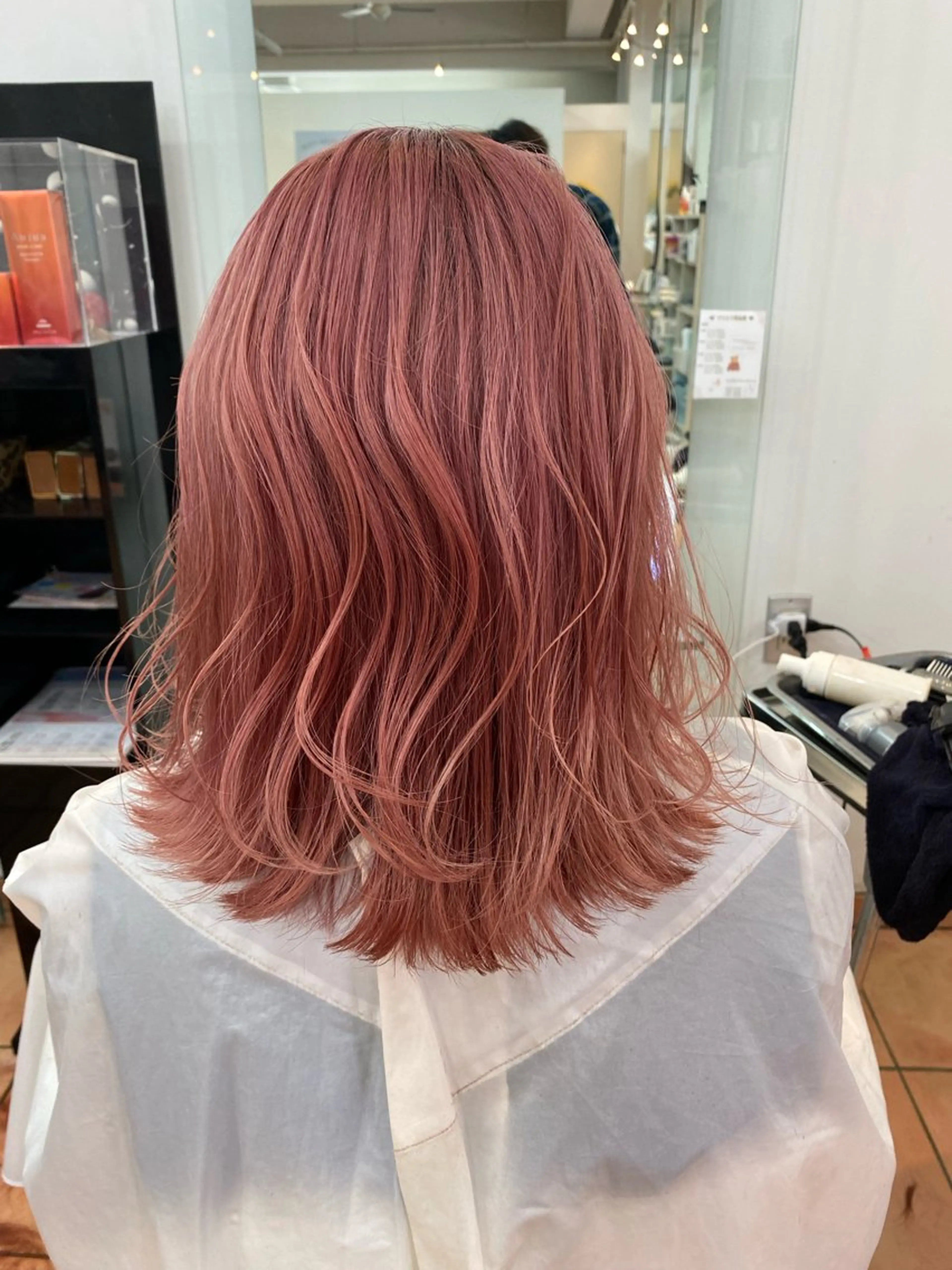 ミディアム ヘアカラー カラー特化 横川　翔希のヘアスタイル