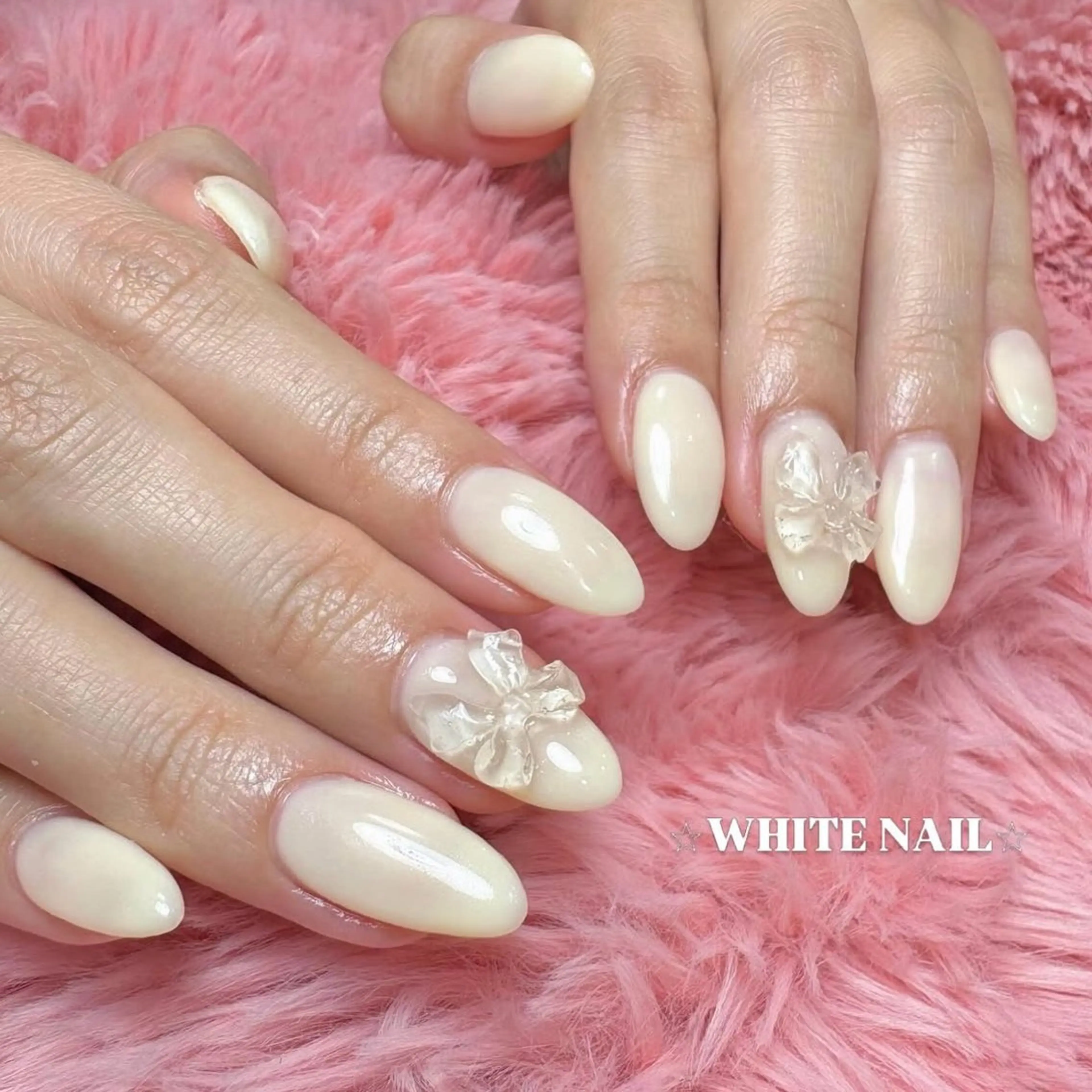 ネイル WHITE NAIL 新潟店　nanamiのネイルデザイン
