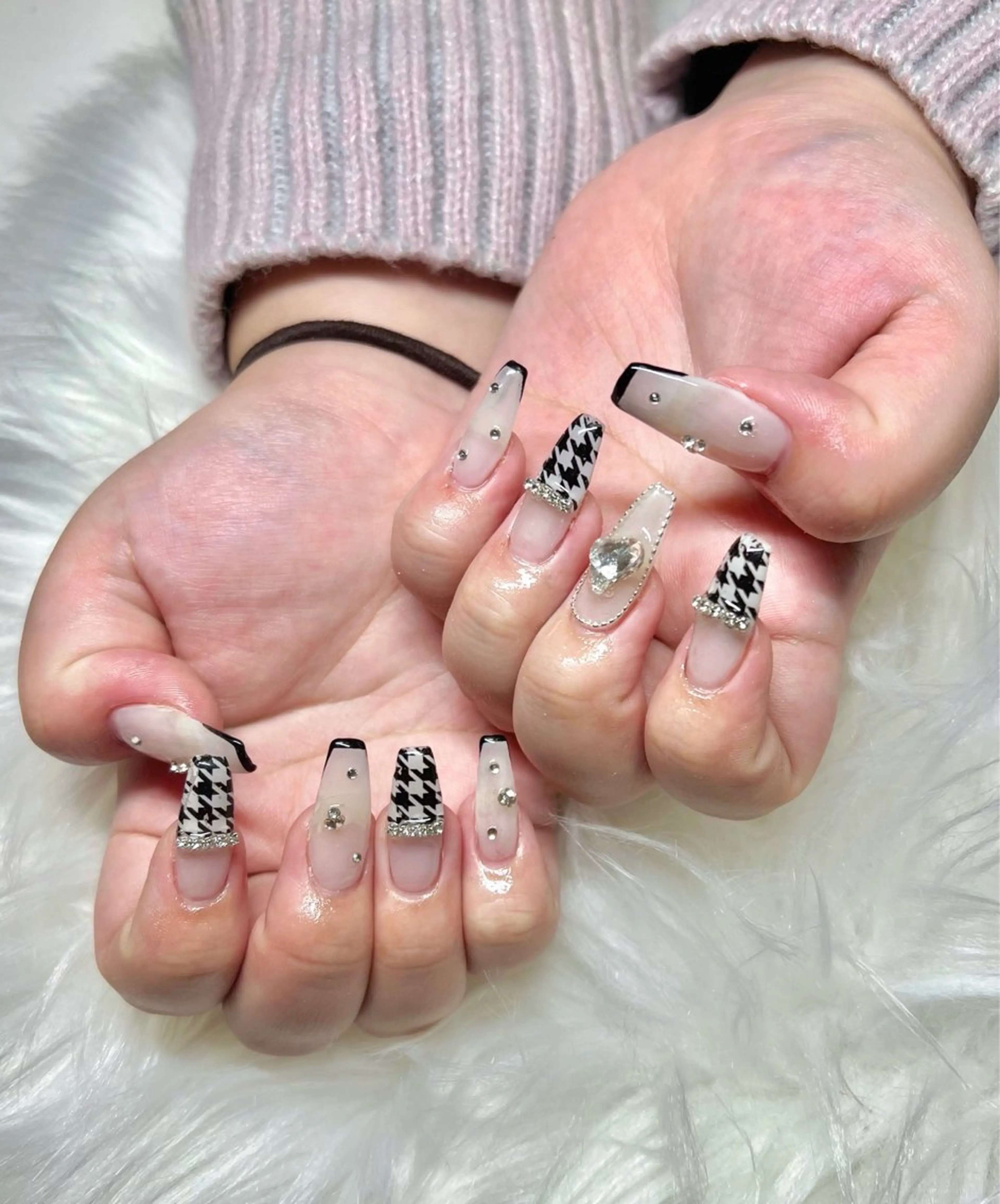 ネイル ハンドネイル CHARME 🤎〔RINA〕のネイルデザイン