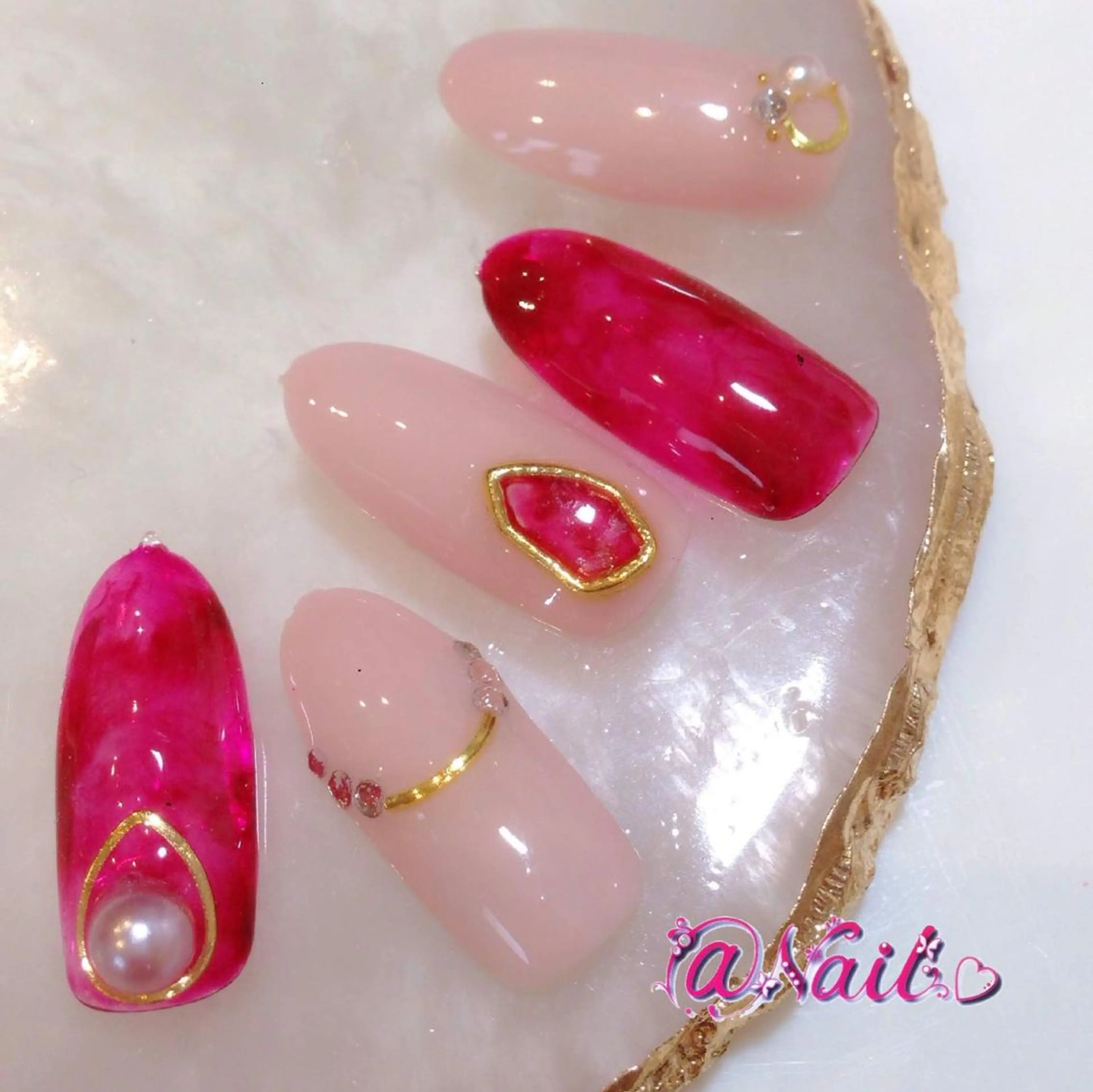 ネイル ネイルチップ 小尾 栞のネイルデザイン