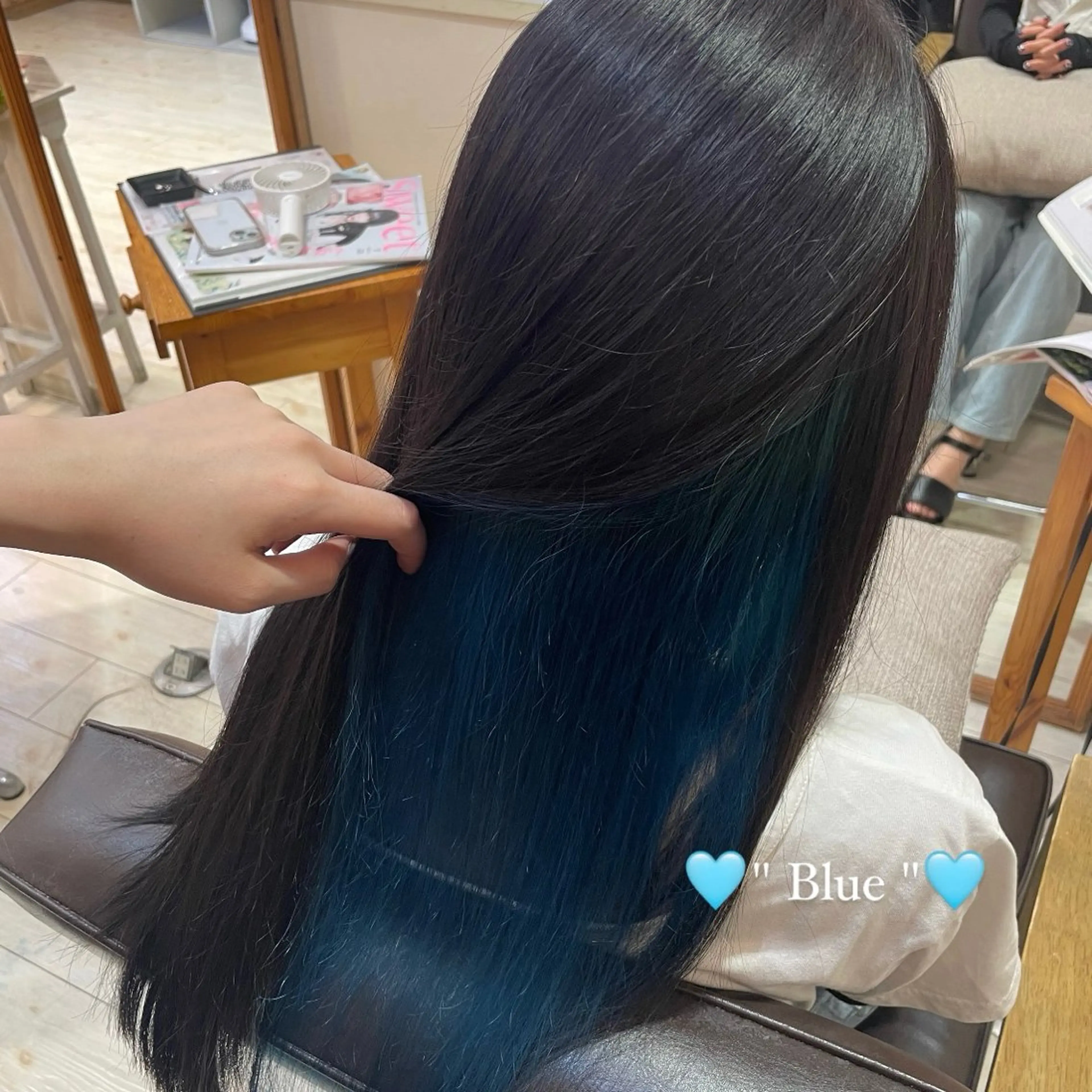 カラー 艶カラー💖 moeのヘアスタイル