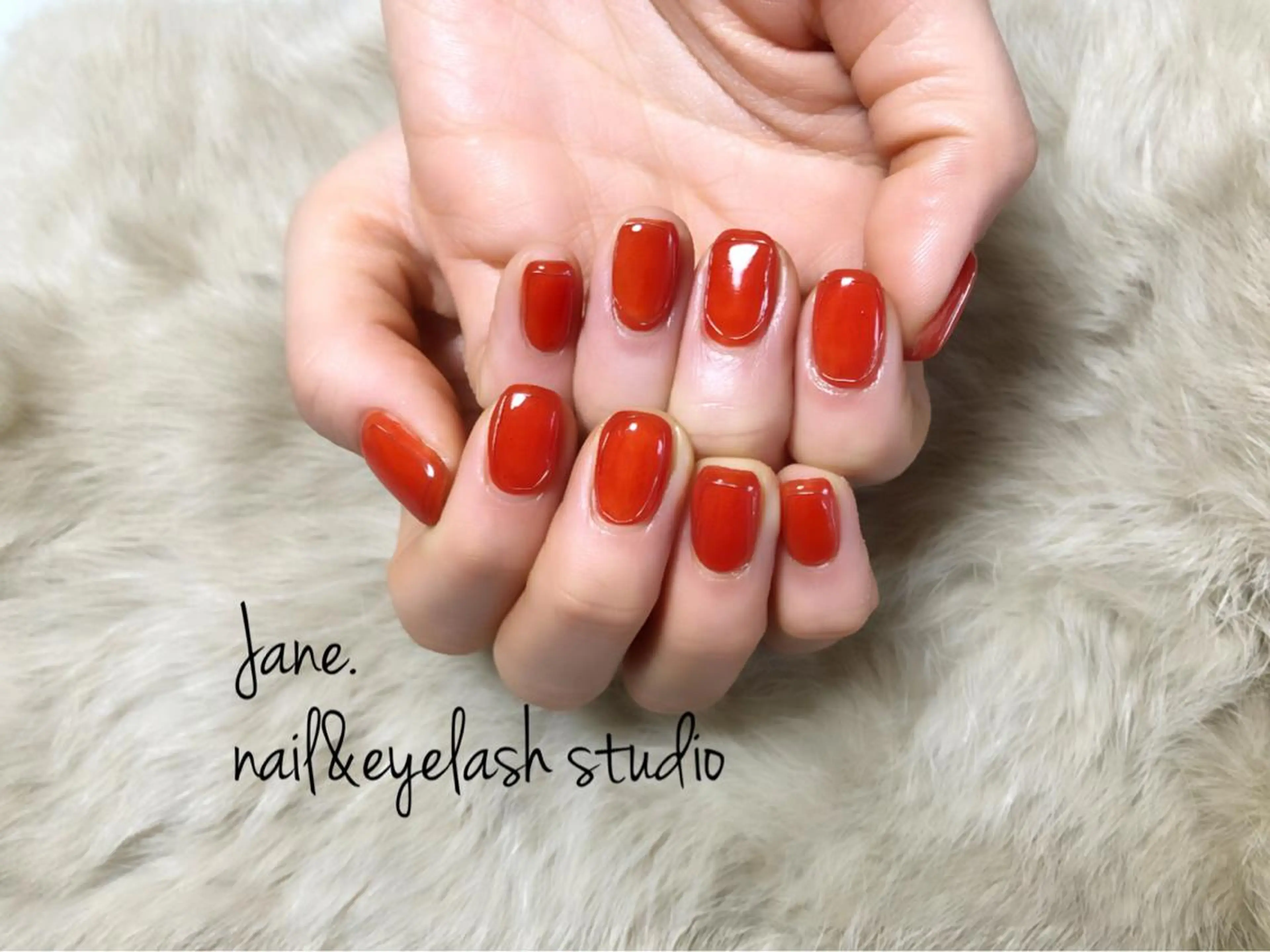 ネイル Yakko pas á pasのネイルデザイン