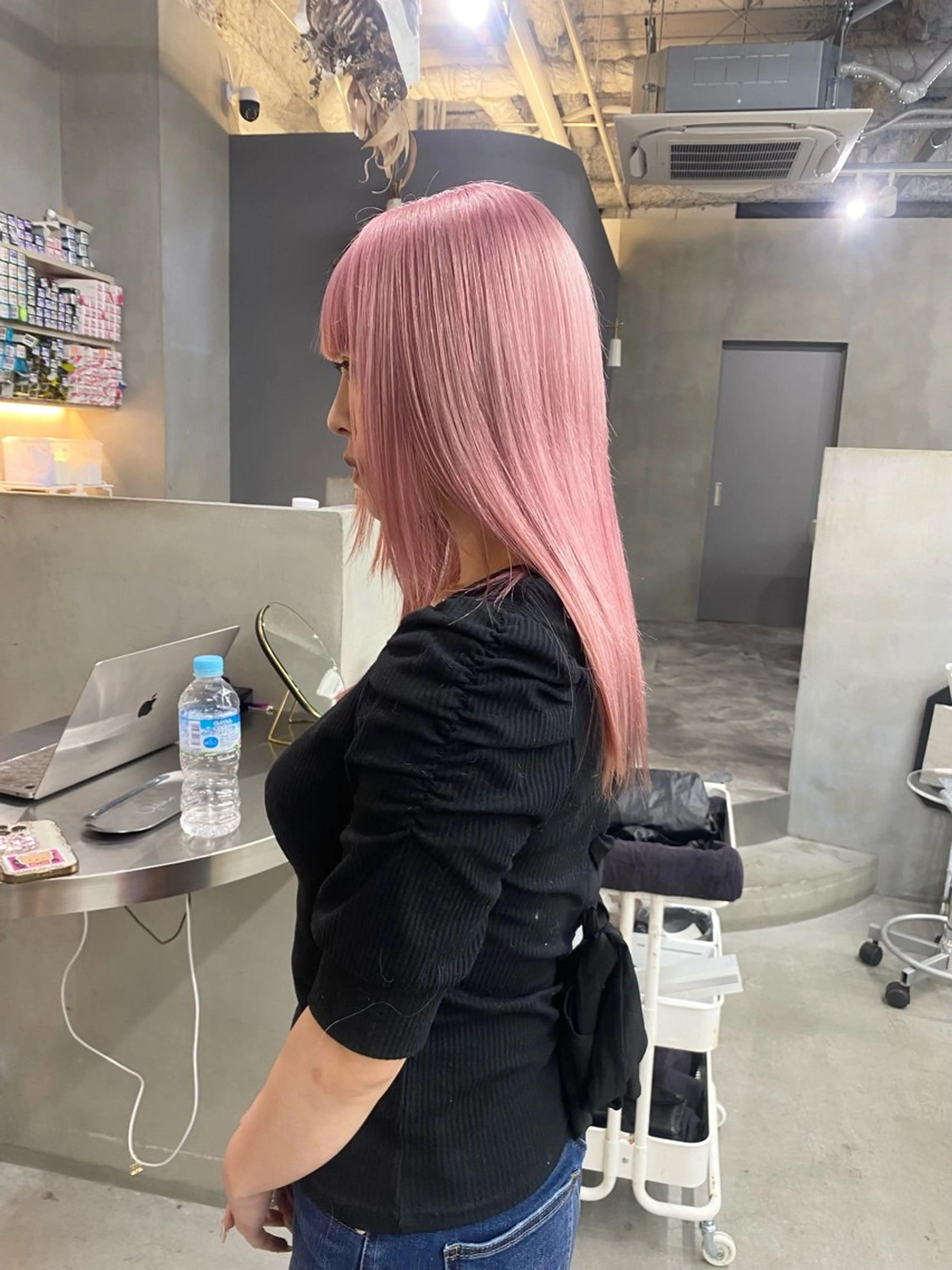 セミロング カラー ヘアカラー qulim所属・前橋 姫奈のヘアスタイル