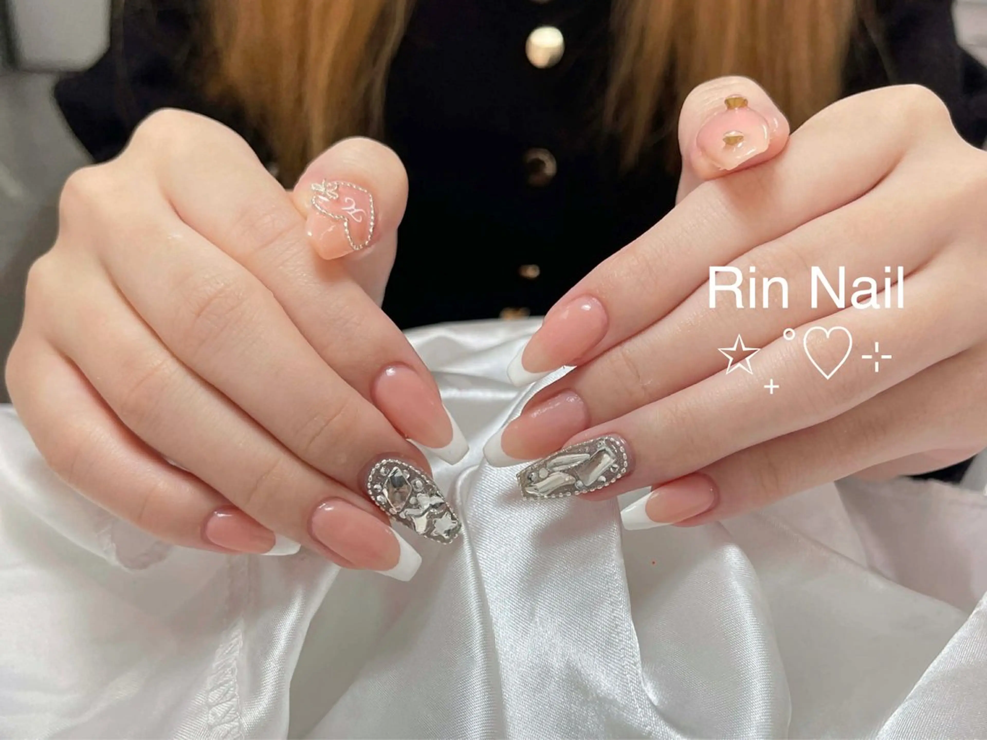 ネイル アートネイル チークネイル ジェルネイル ロングネイル マグネットネイル ハンドネイル Rin Nail 新大久保店のネイルデザイン