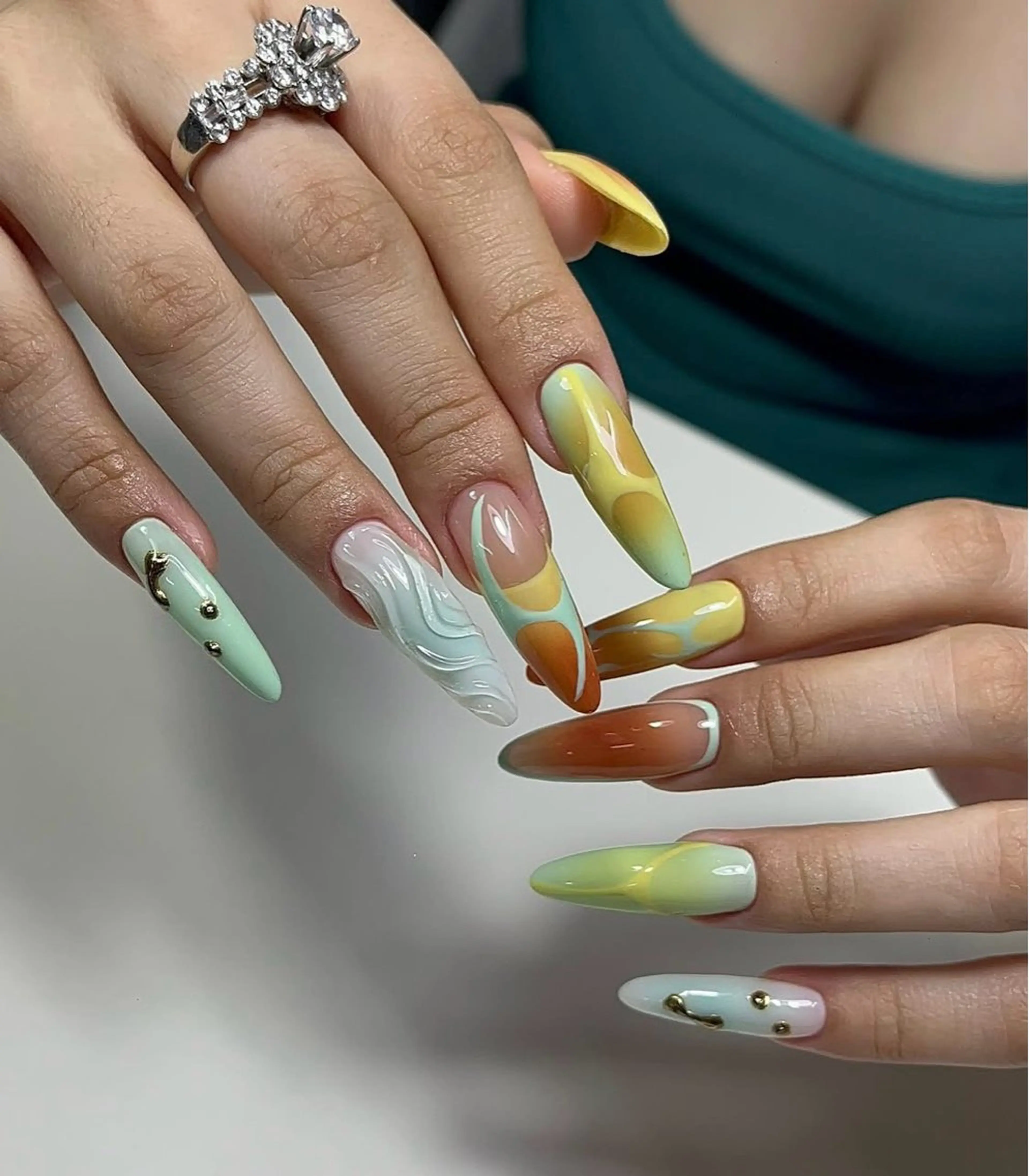 ネイル フットネイル フレンチネイル 韓国ネイル ニュアンスネイル オフィスネイル Rei _Nailのネイルデザイン