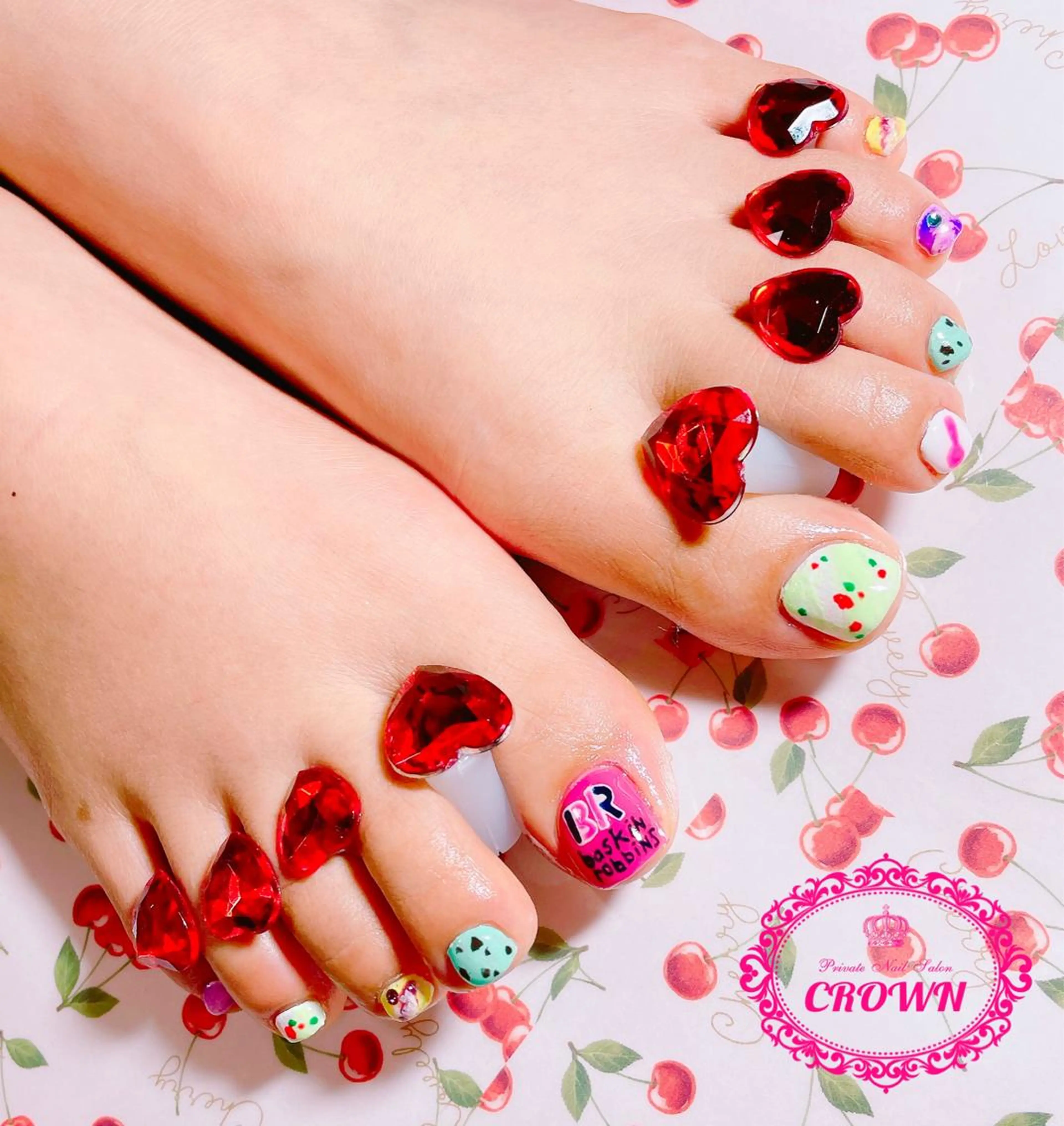 ネイル CROWN プライベートサロンのネイルデザイン