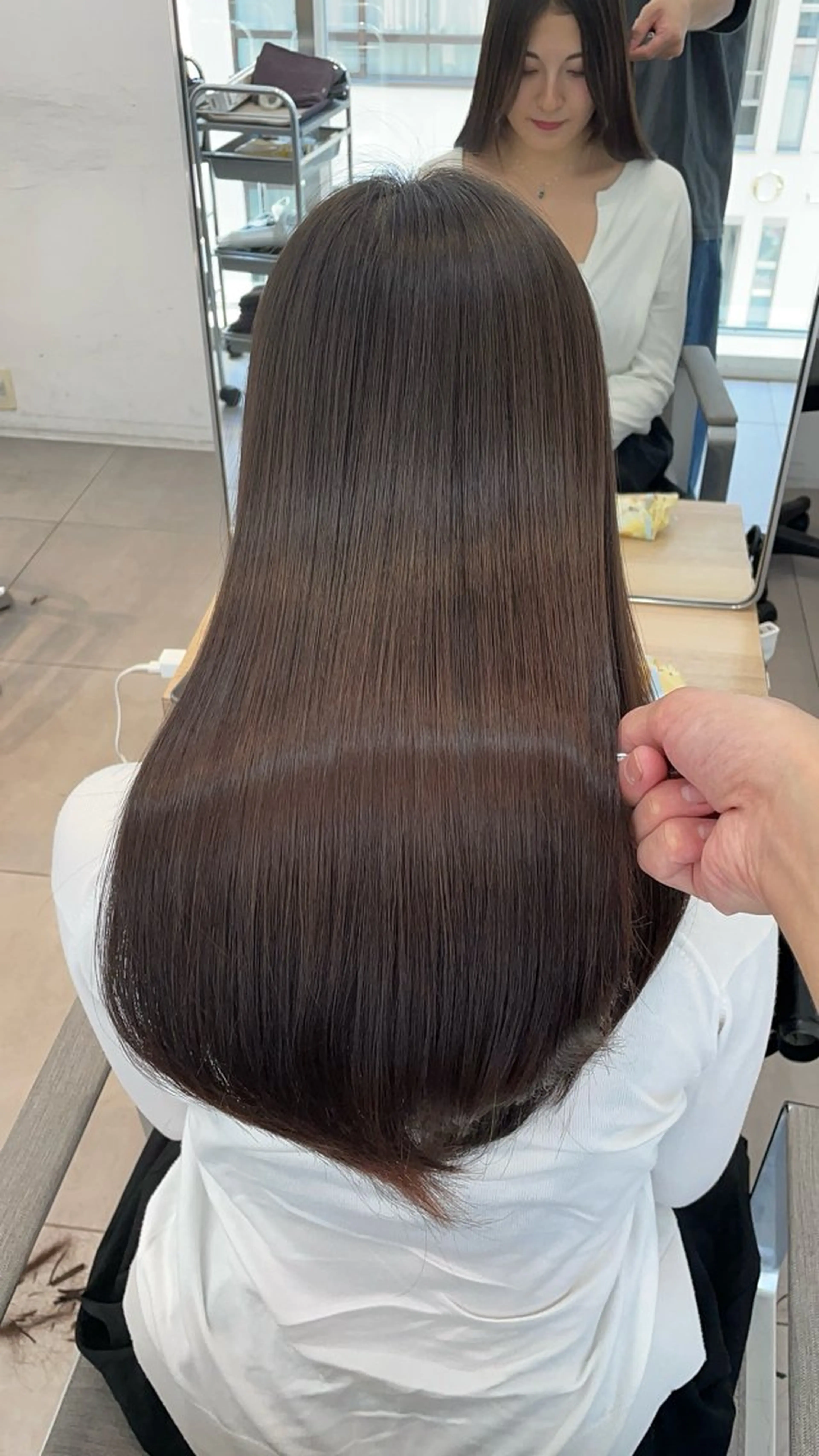 ロング カラー パーマ ヘアカラー 縮毛矯正 トリートメント ✨髪質改善✨美髪 矯正🫧小泉のヘアスタイル