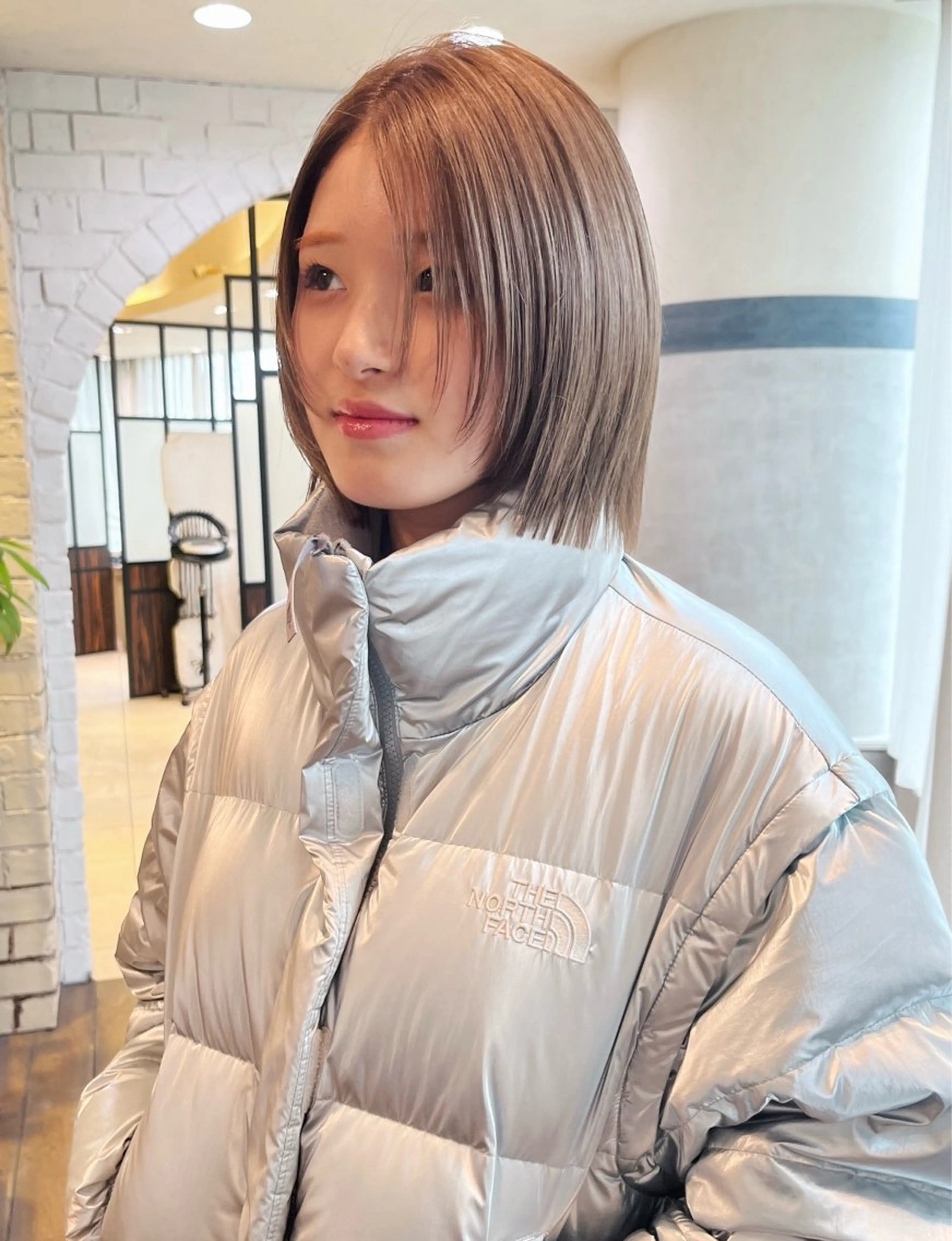 ミディアム カット ヘアカラー トリートメント trono所属・艶カラー🌿 /ふっこのヘアスタイル