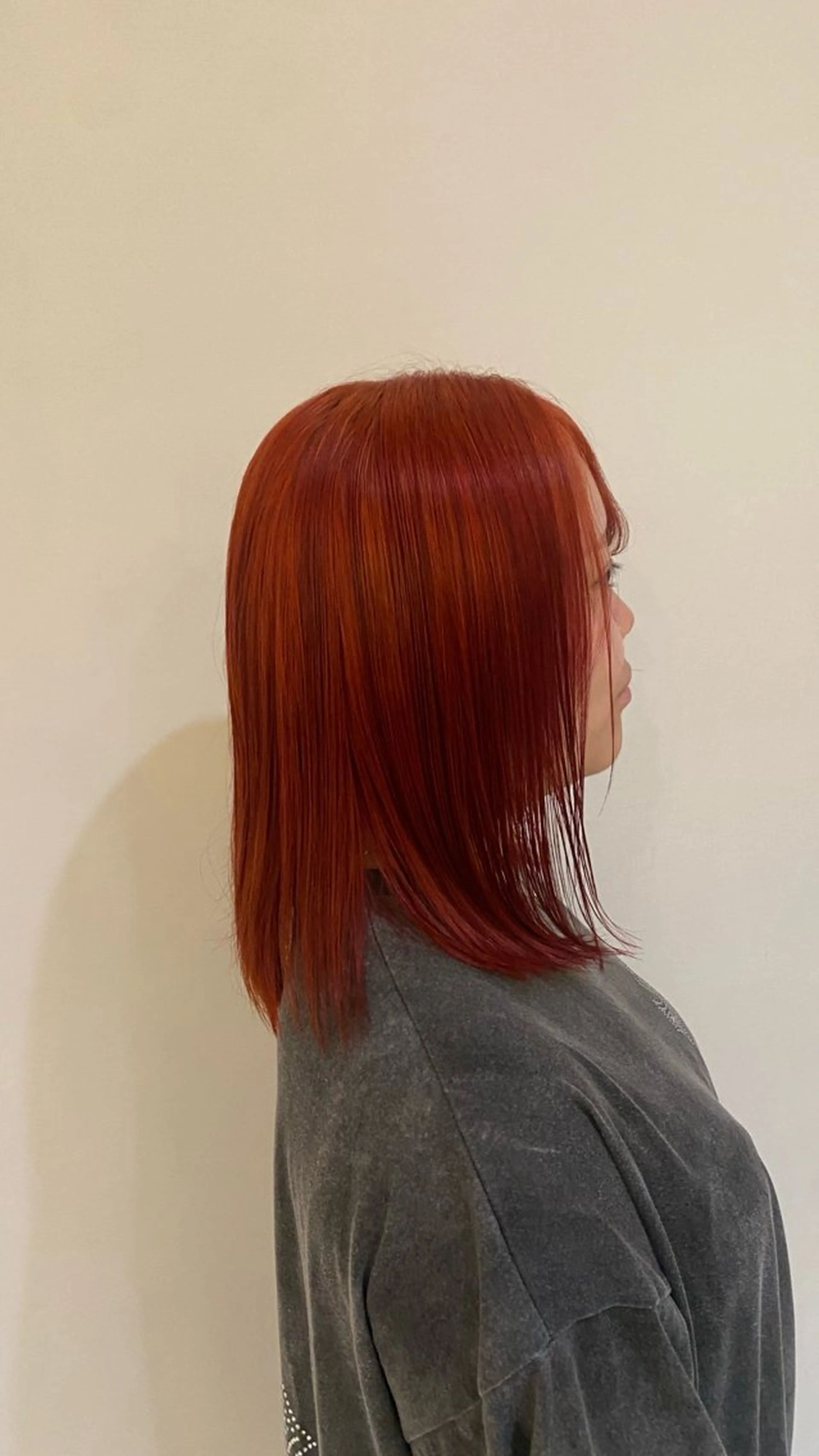 ロング カラー オレンジ 安藤 舞衣のヘアスタイル