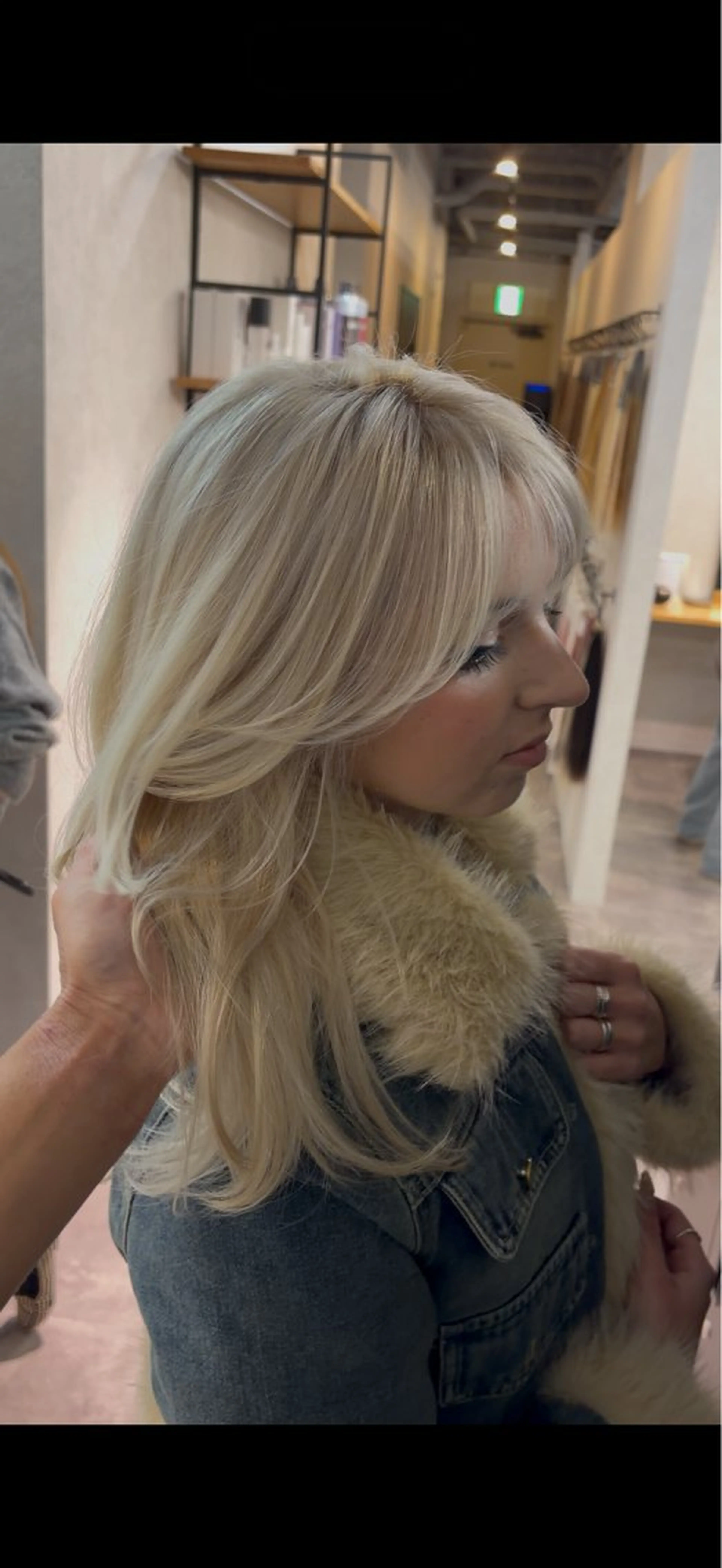 セミロング カラー ブリーチ トリートメント カット ヘアカラー 🌟心斎橋レイヤー 艶ハイトーン/ウルフのその他イメージ