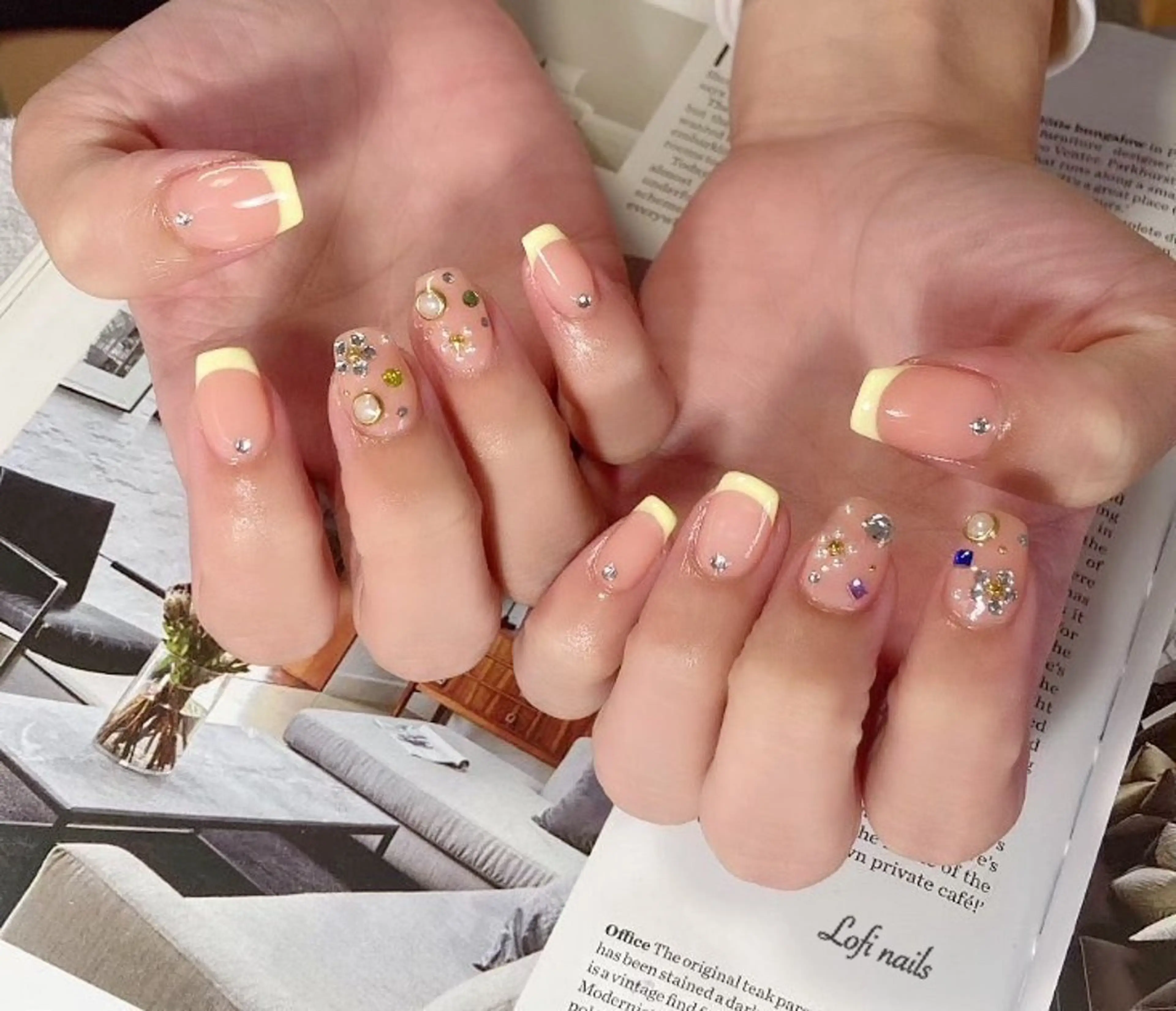 ミディアム ネイル Lofi nails ゆきこのネイルデザイン