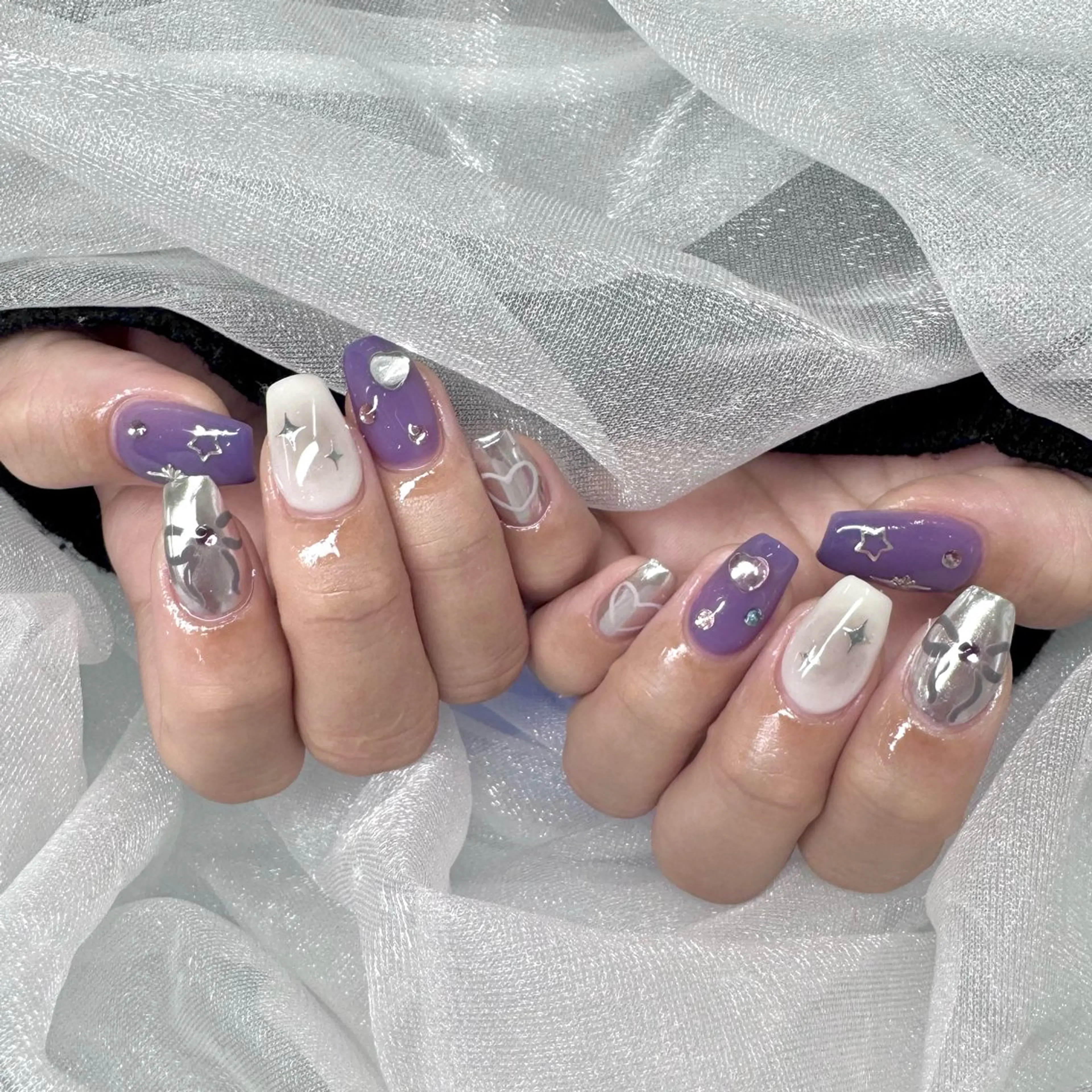 ネイル 山岸 夏菜のネイルデザイン