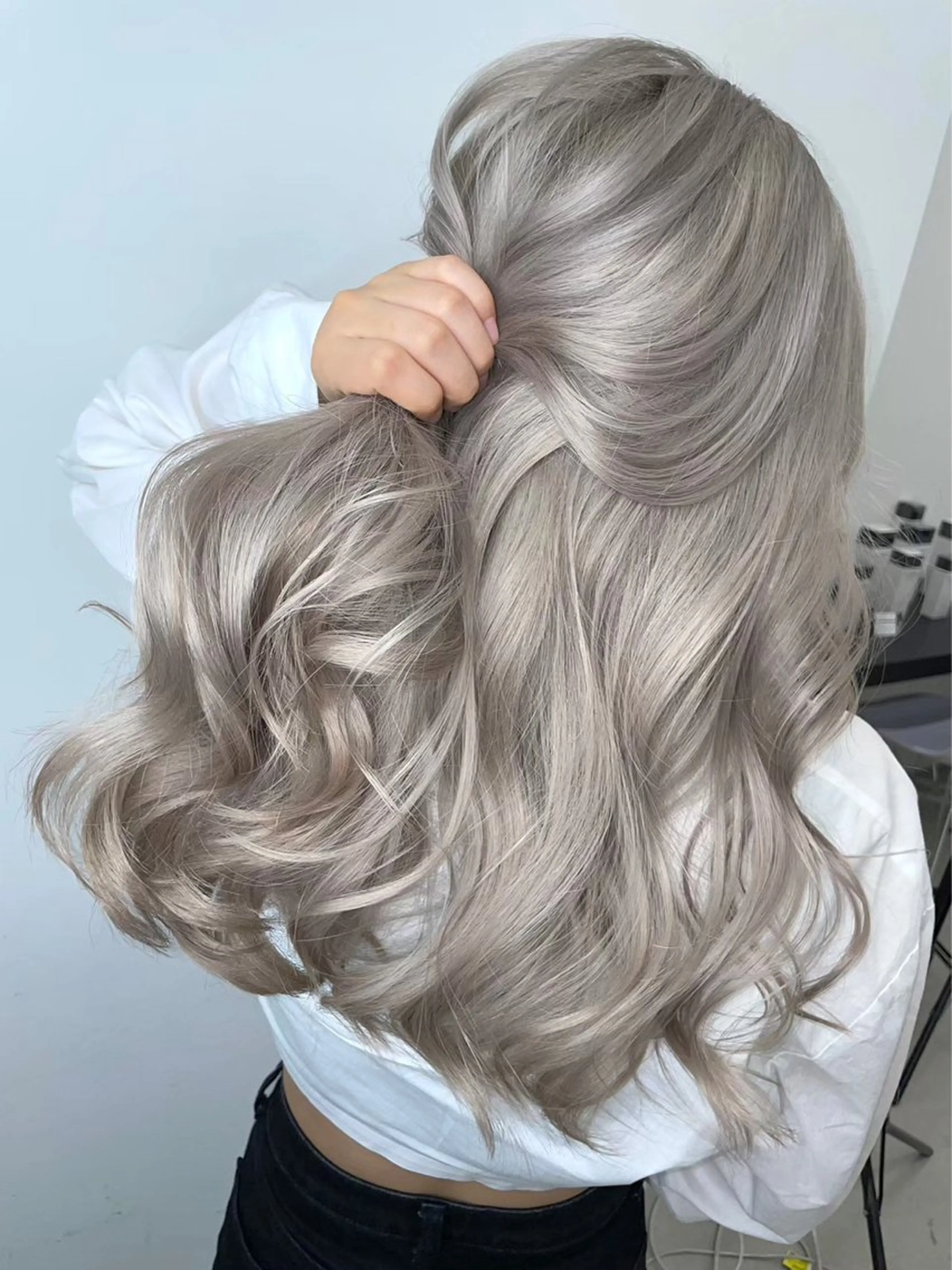 ロング カラー 齋藤 梨乃のヘアスタイル