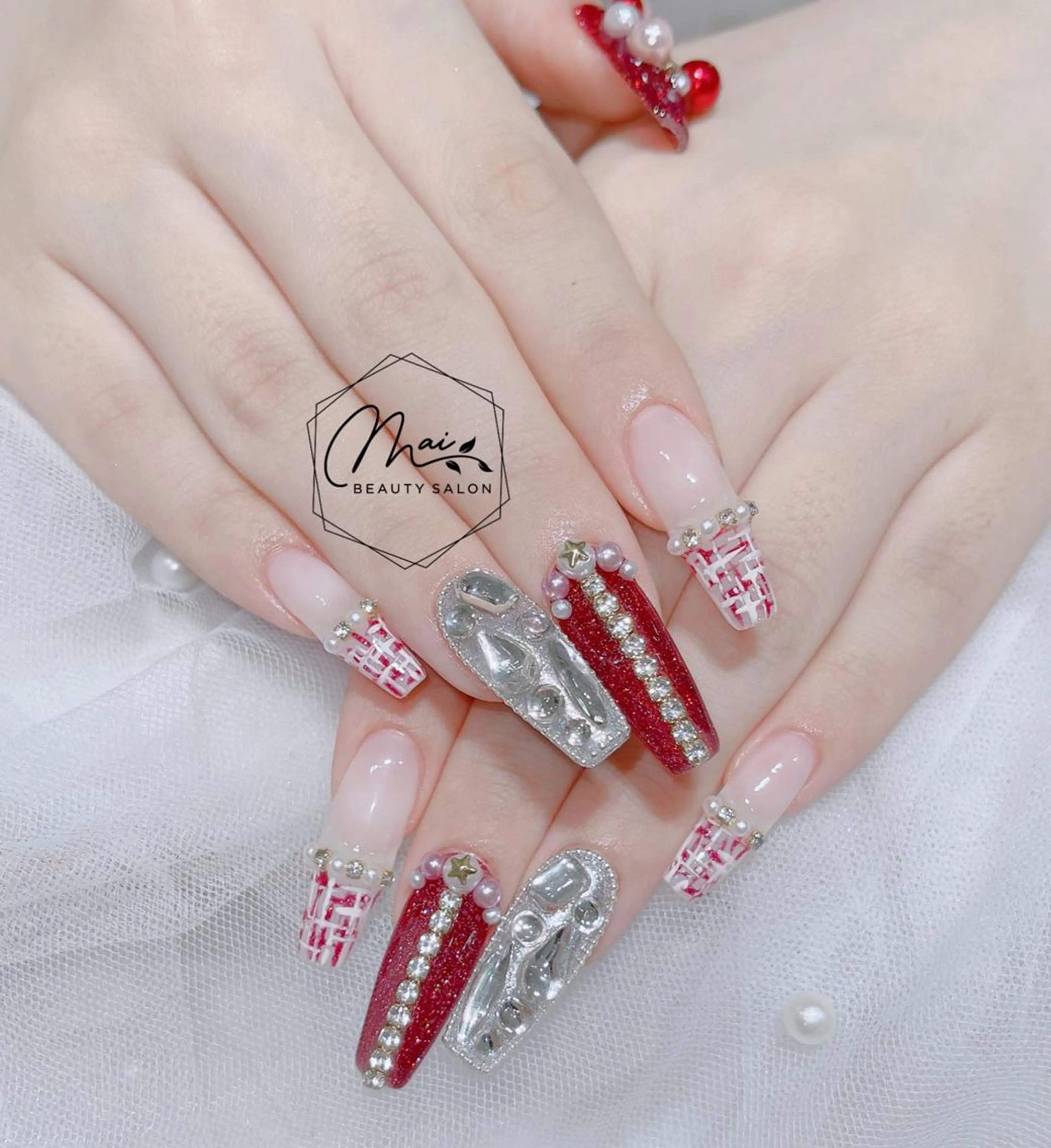 ネイル オーロラネイル 長さ出し フラッシュネイル フレンチネイル ジェルネイル MaiBeauty To  Toのネイルデザイン