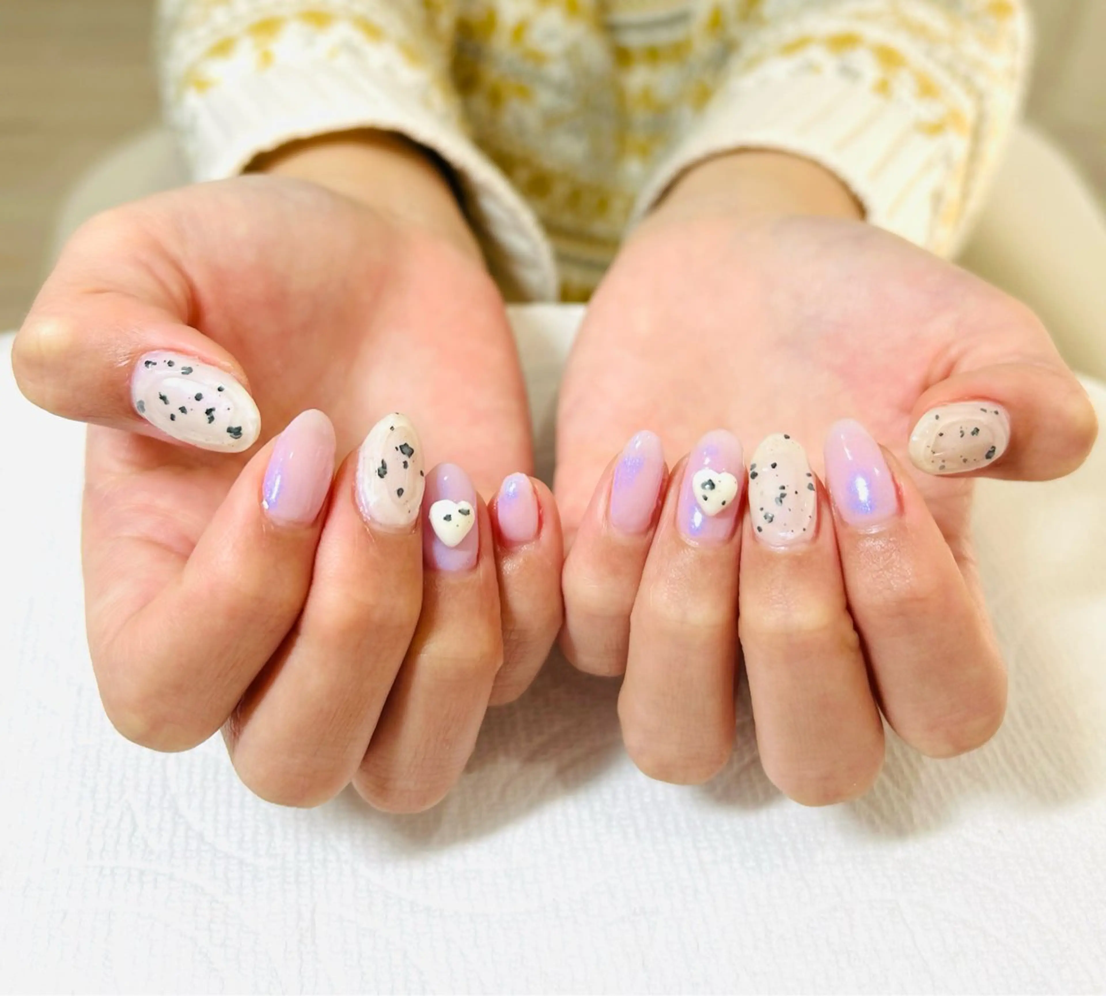 ネイル フラッシュネイル フットネイル フレンチネイル ラメ(グリッター) ラメグラデーション H3 hitoのネイルデザイン