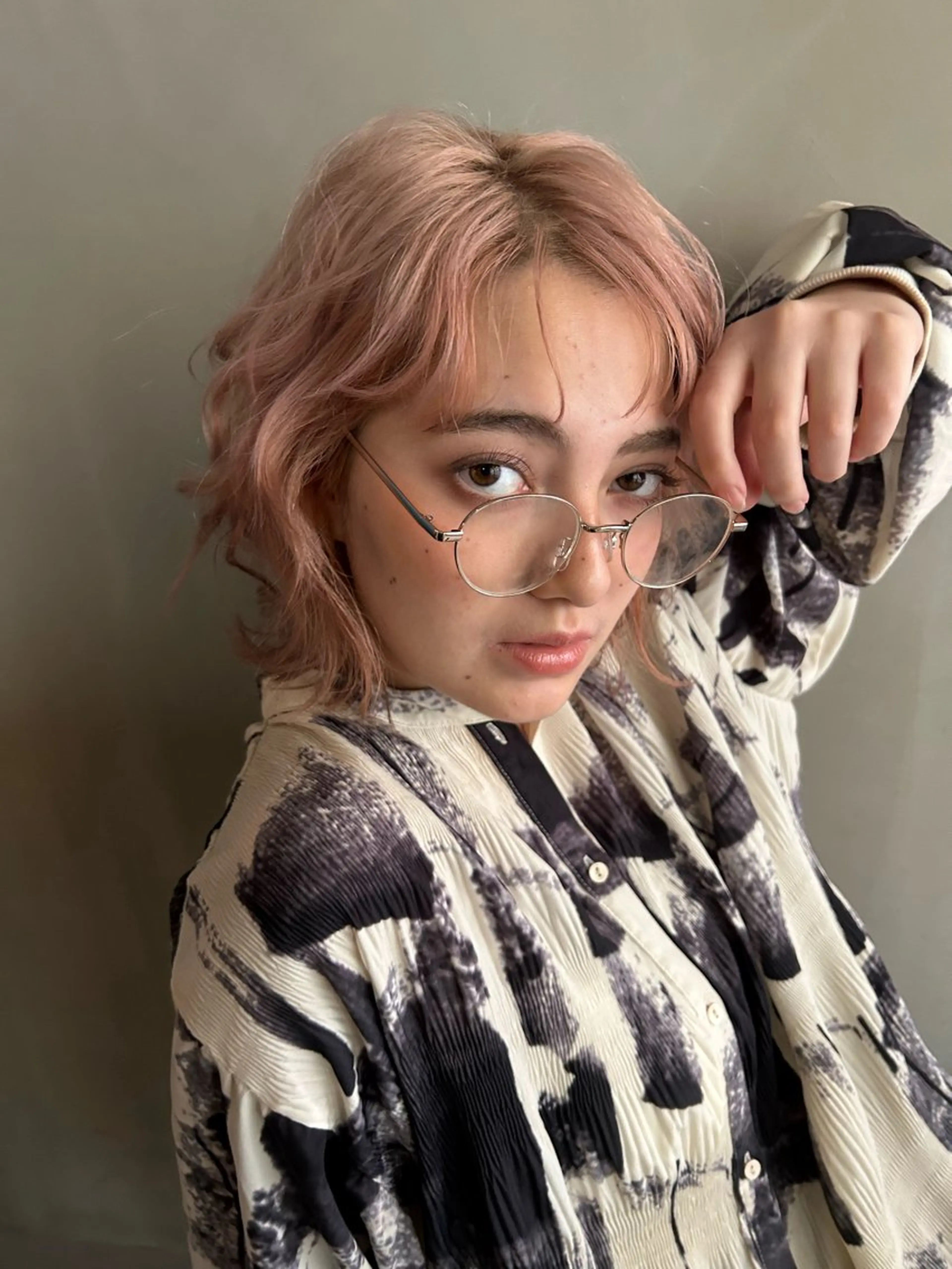 ショート カラー ショート/ボブ/ 心斎橋/宮脇美奈のヘアスタイル