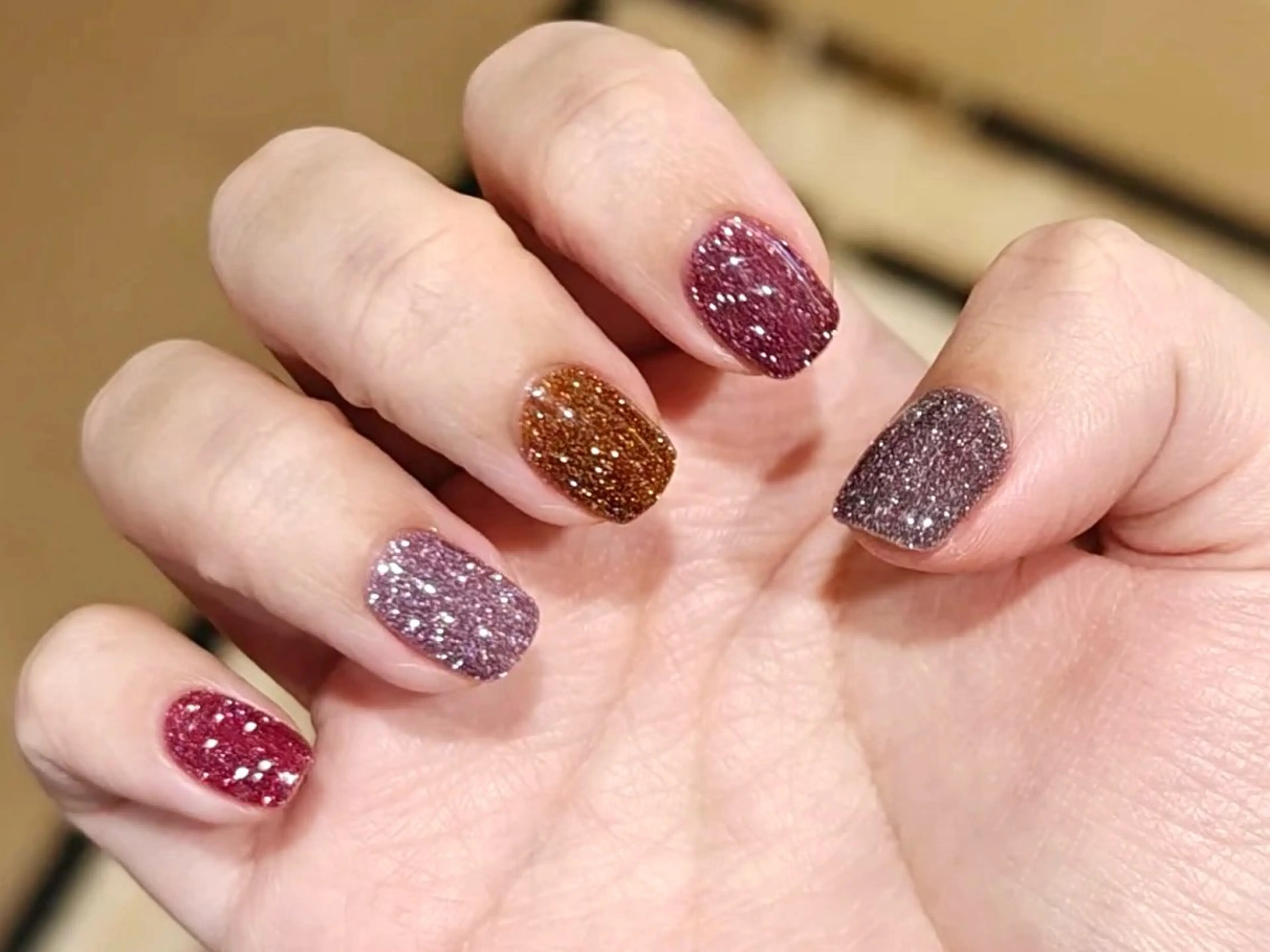 平日当日限定人気が急上昇【フラッシュネイル】ワンカラー　初回自爪オフ無料　練習モデル限定価格の写真