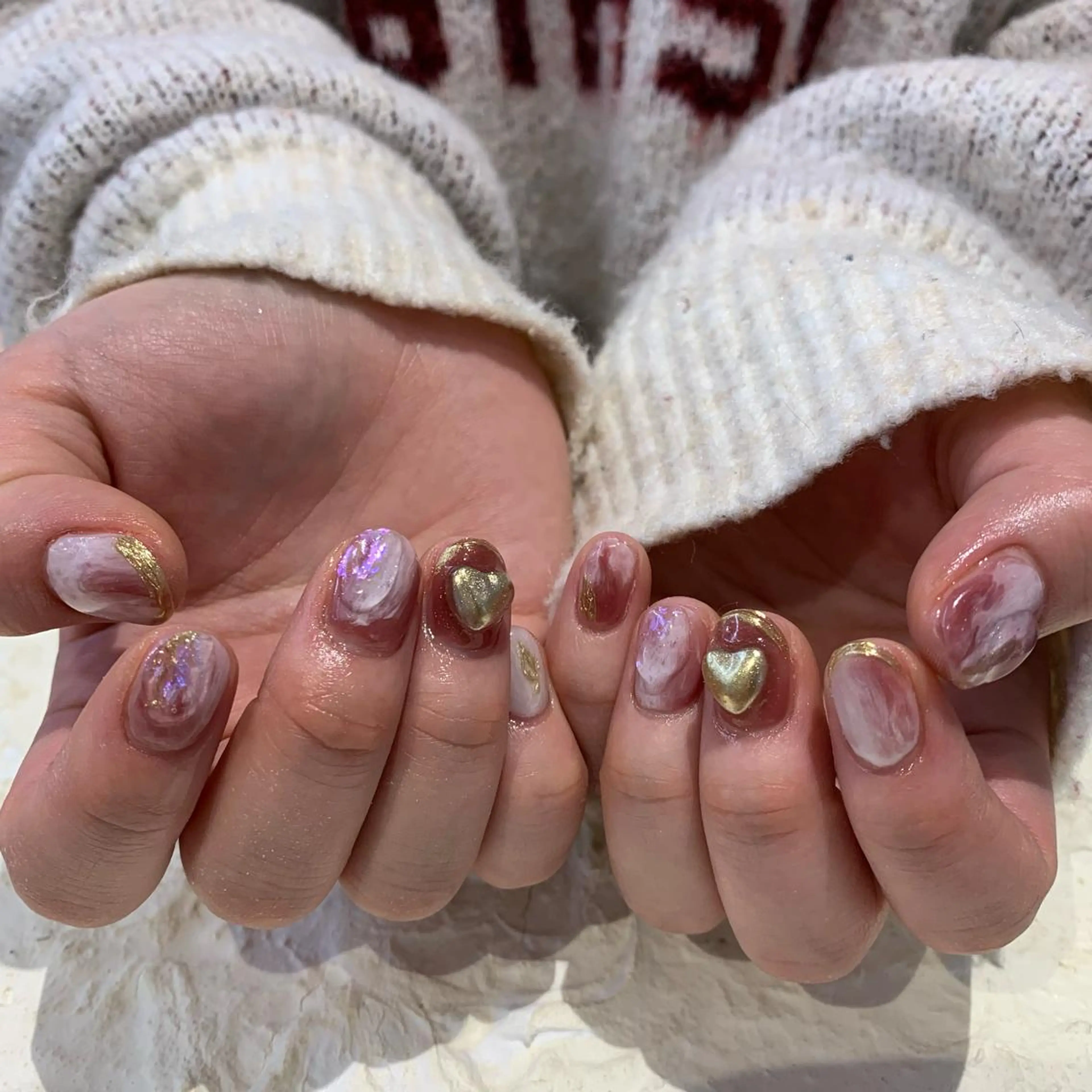 ネイル ニュアンスネイル マキノ ユイのネイルデザイン