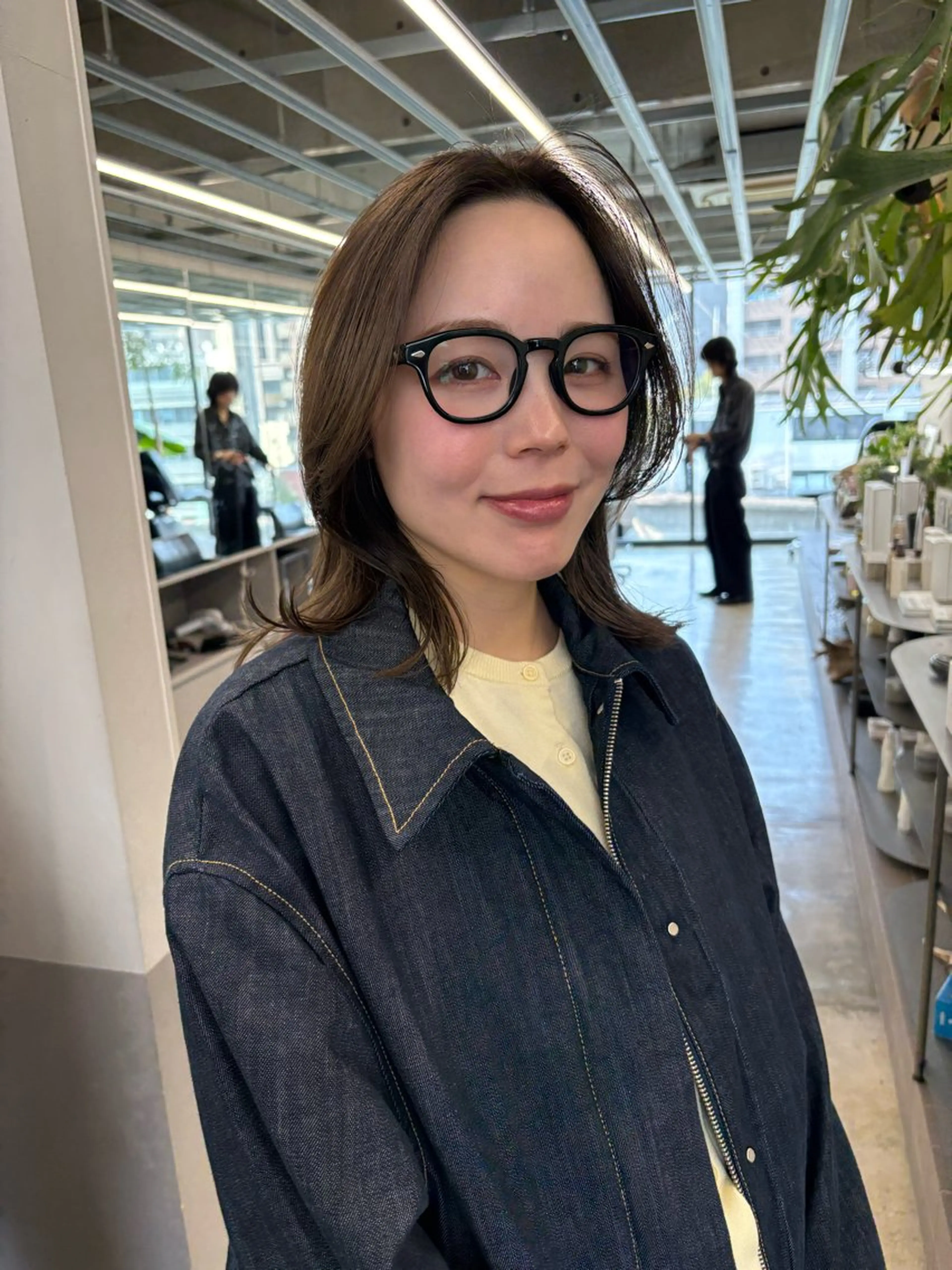 ミディアム カラー レイヤーカット カット トリートメント 似合わせカット レイヤー/ボブのヘアスタイル