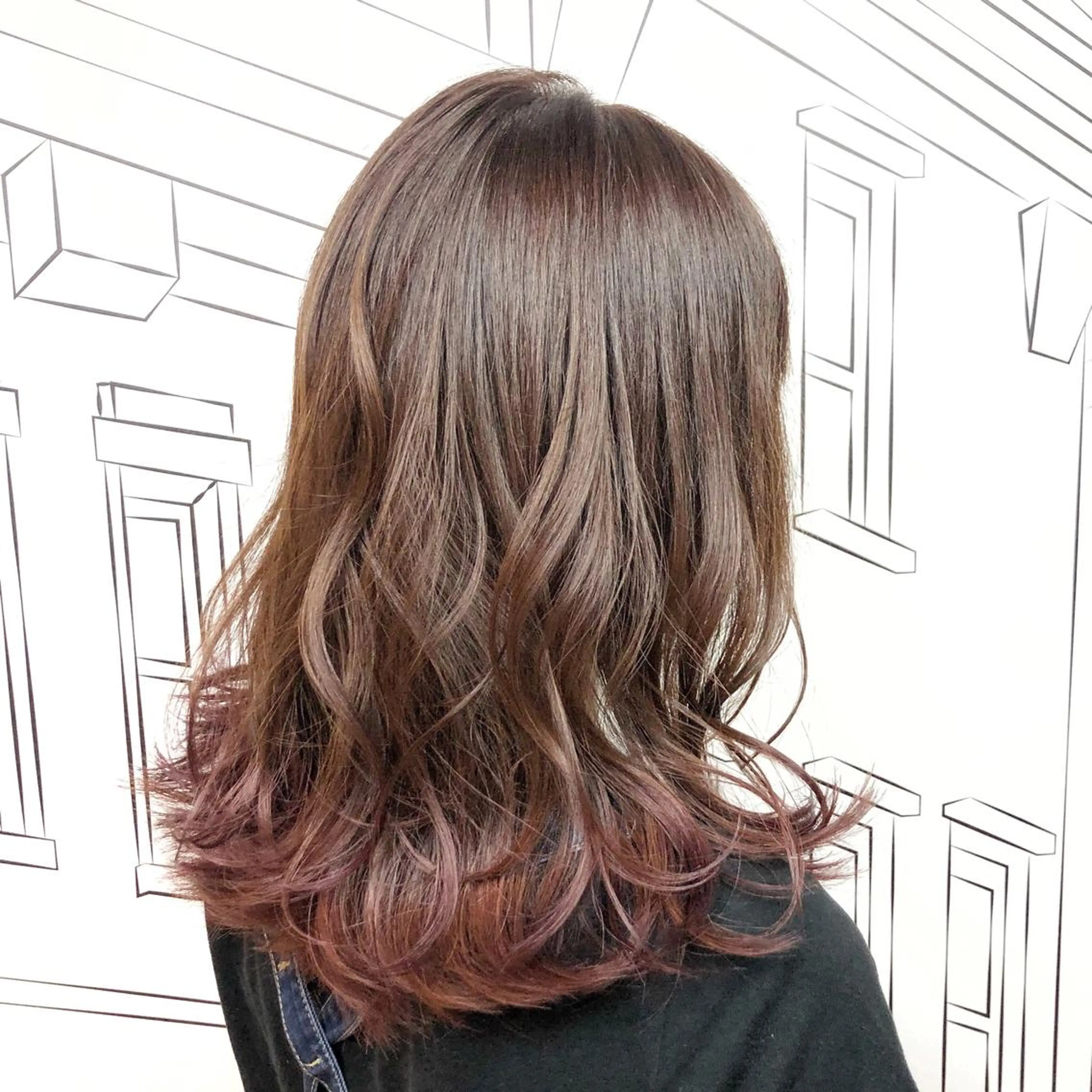 ミディアム カラー TOMOKA 艶髪/透明感カラーのヘアスタイル