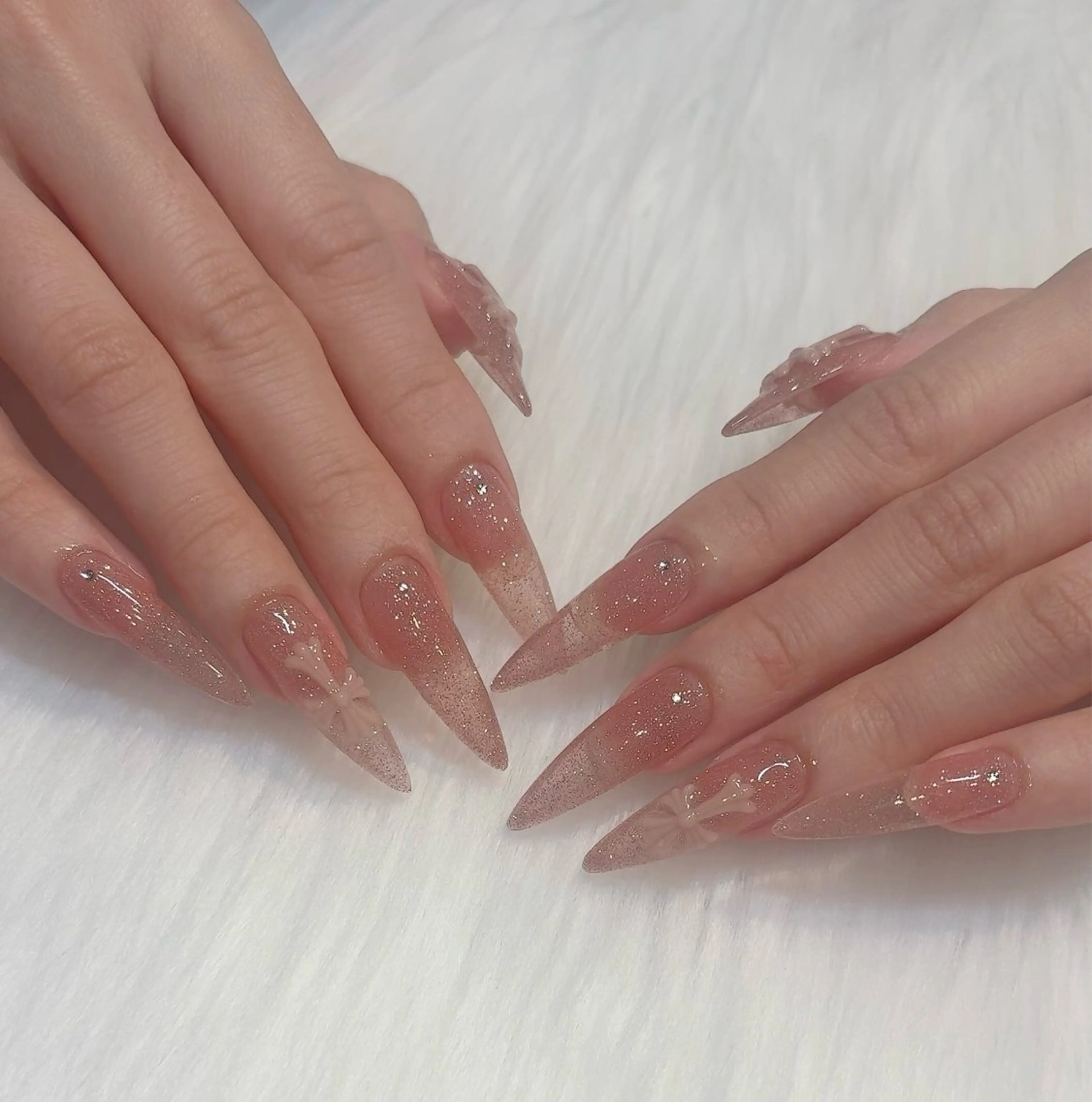 ネイル ハンドネイル yuna 💕のネイルデザイン